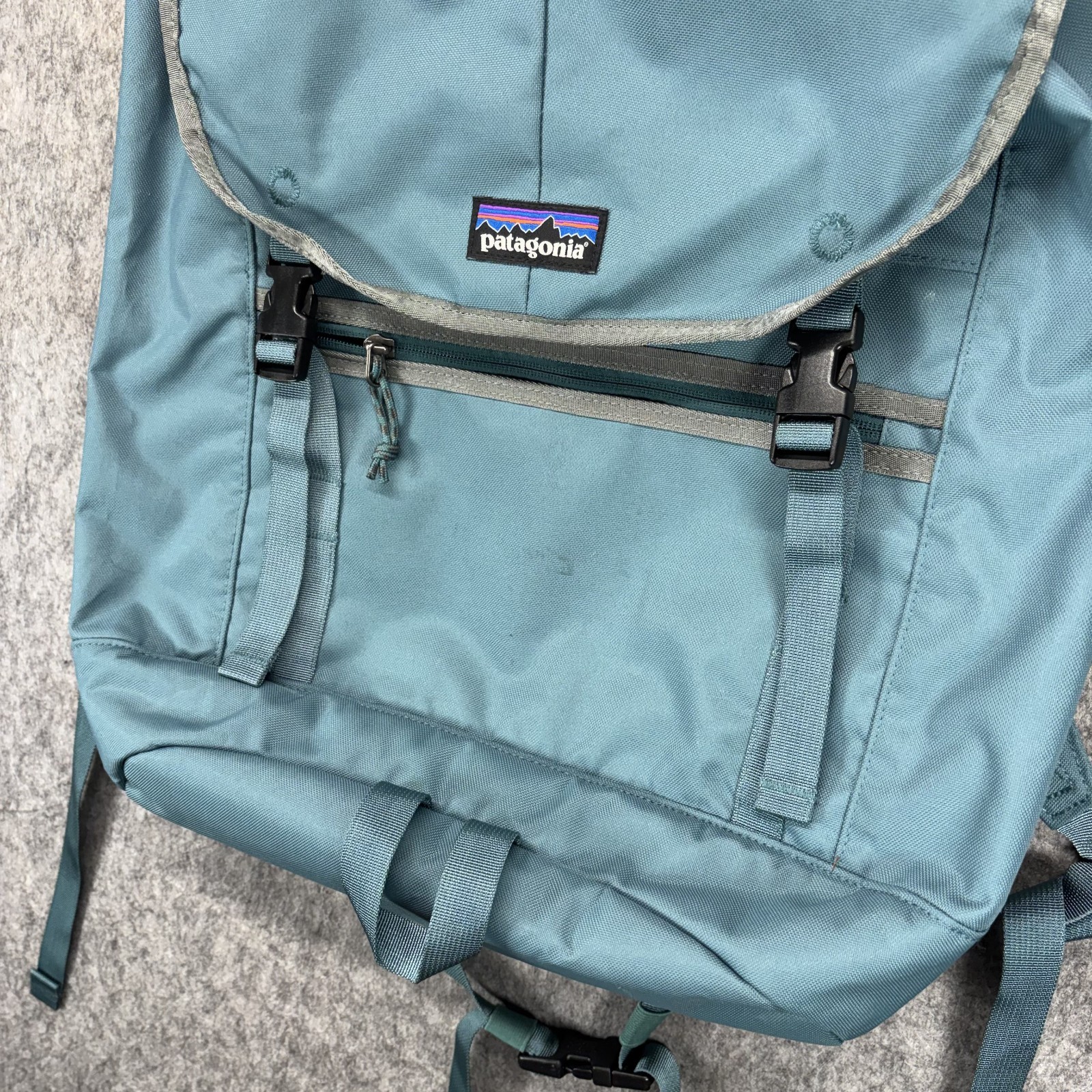 Patagonia Arbor Classic Pack 25L Blue Recycled Rucksack DWR 47958