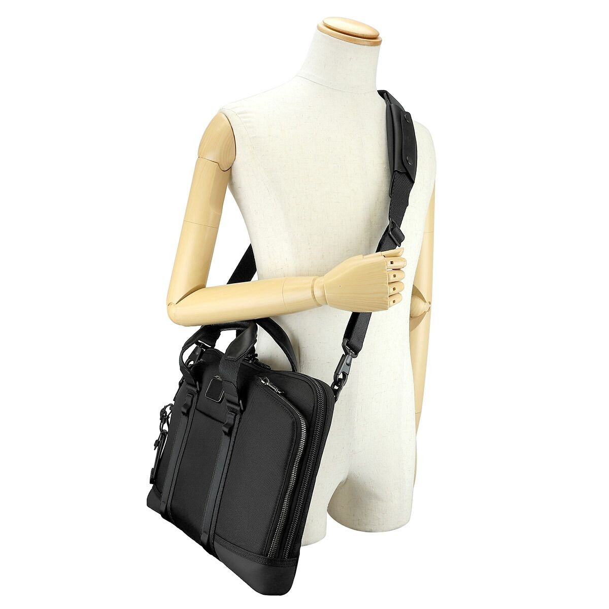 New TUMI Briefcase Alpha Bravo Black