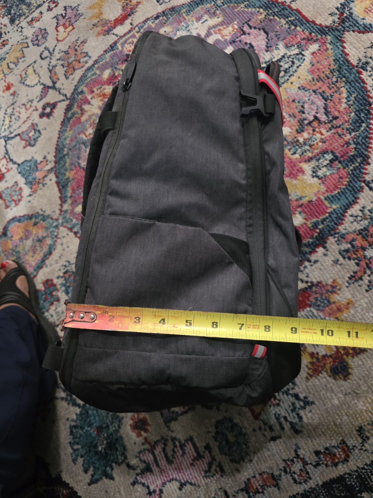 SwissGear 20″ Laptop Backpack Gray Black Travel School Book Bag NWT