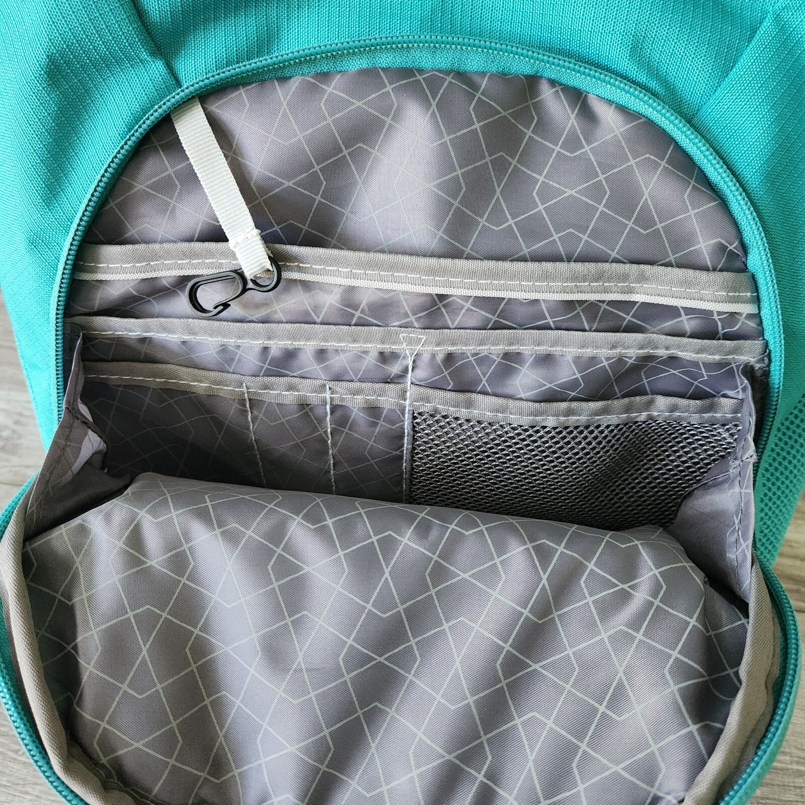 High Sierra Unisex Riprap Water Repellent Everyday Laptop Backpack Aqua Blue