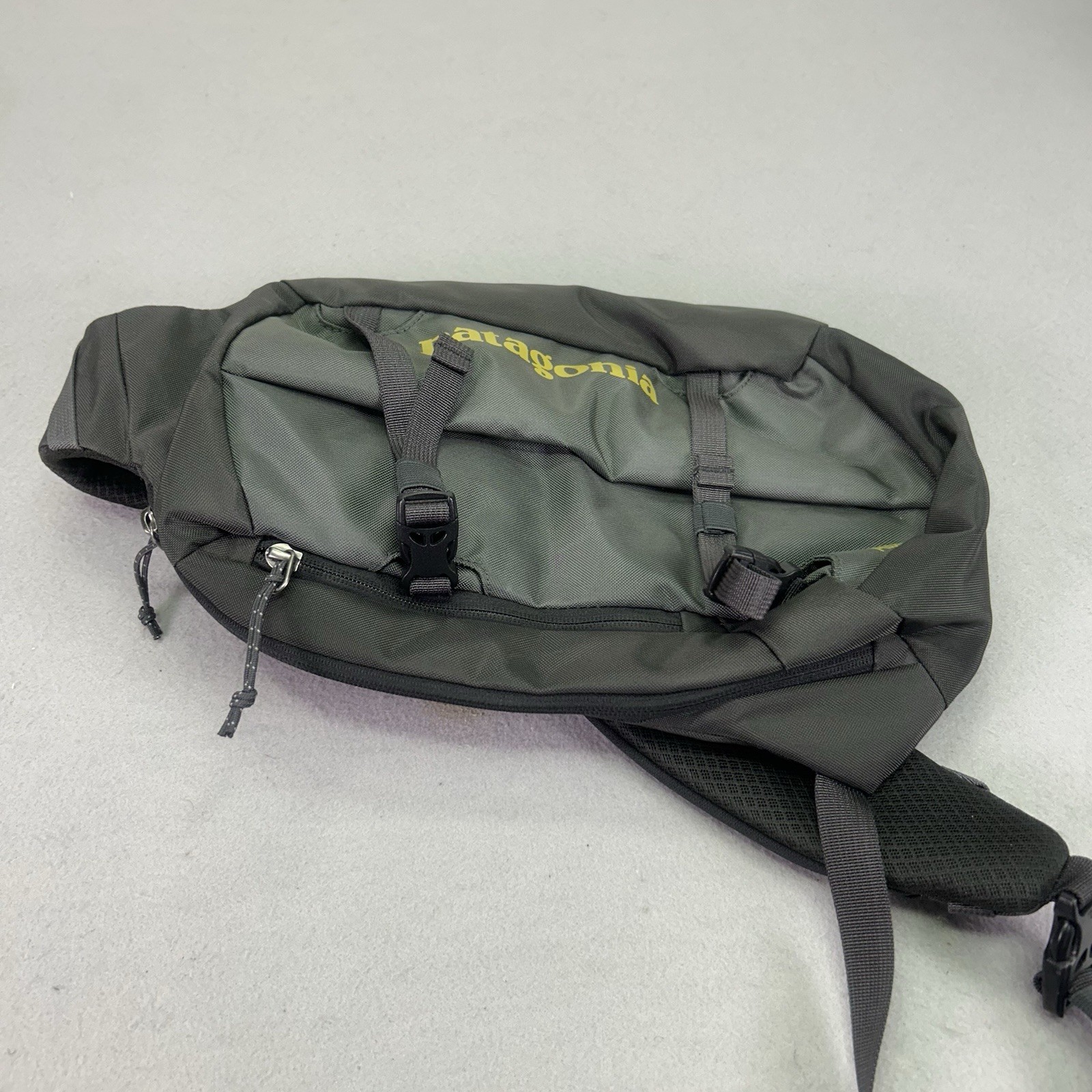 Patagonia Atom 8L Sling Shoulder Crossbody Hiking Camping Bag Forge Gray 48261