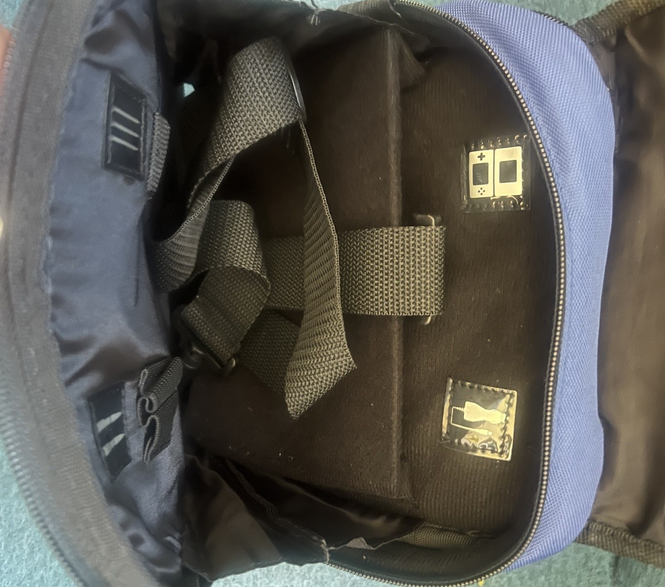 Nintendo DS Blue Travel Carrying Case Storage Bag Official OEM Zippered