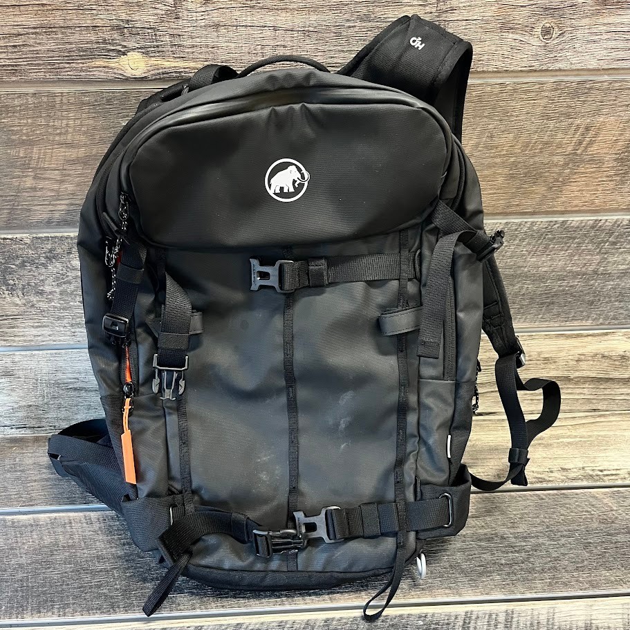 Mammut Nirvana 28L Bag – Used