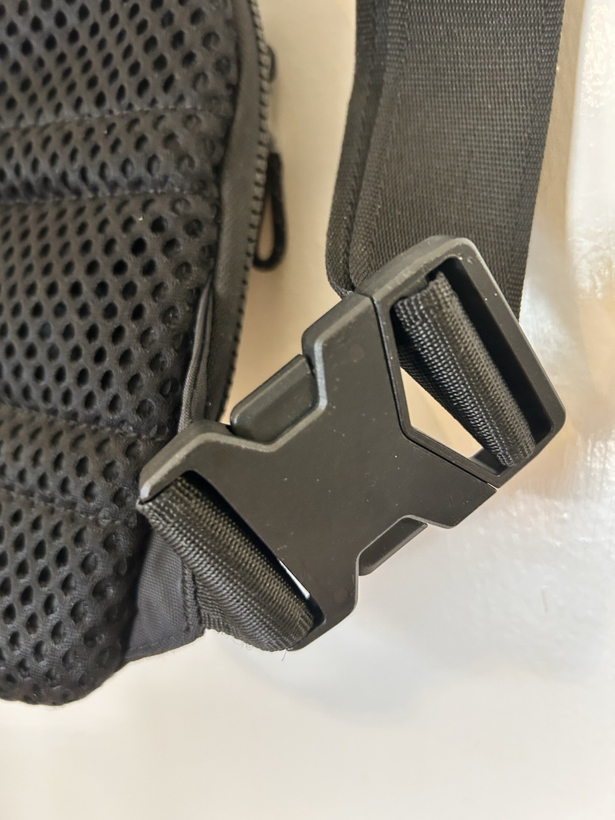 Nike Sportswear Essentials Crossbody Bag