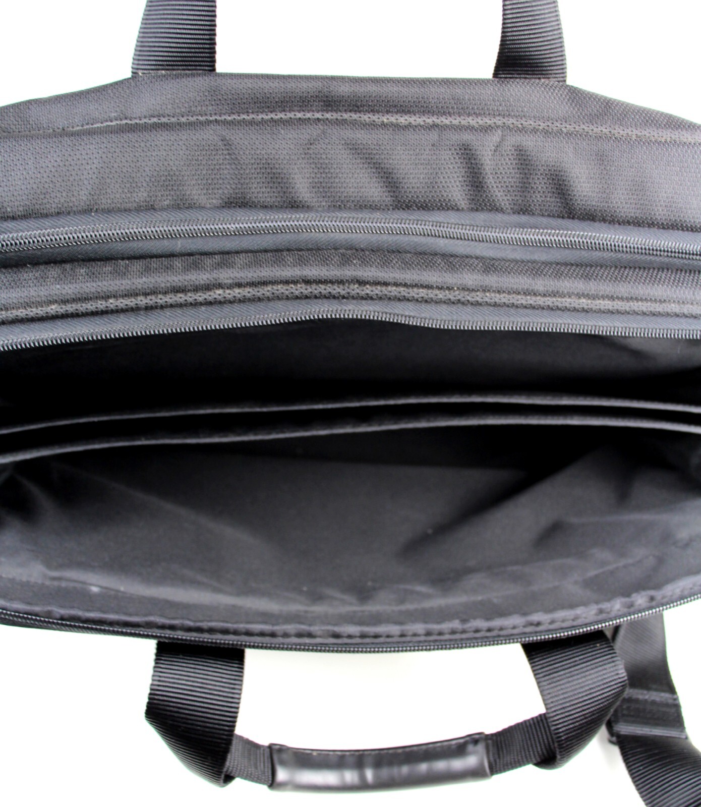 TUMI T2 Black Nylon Leather Laptop Briefcase Luggage Business Bag Carry On