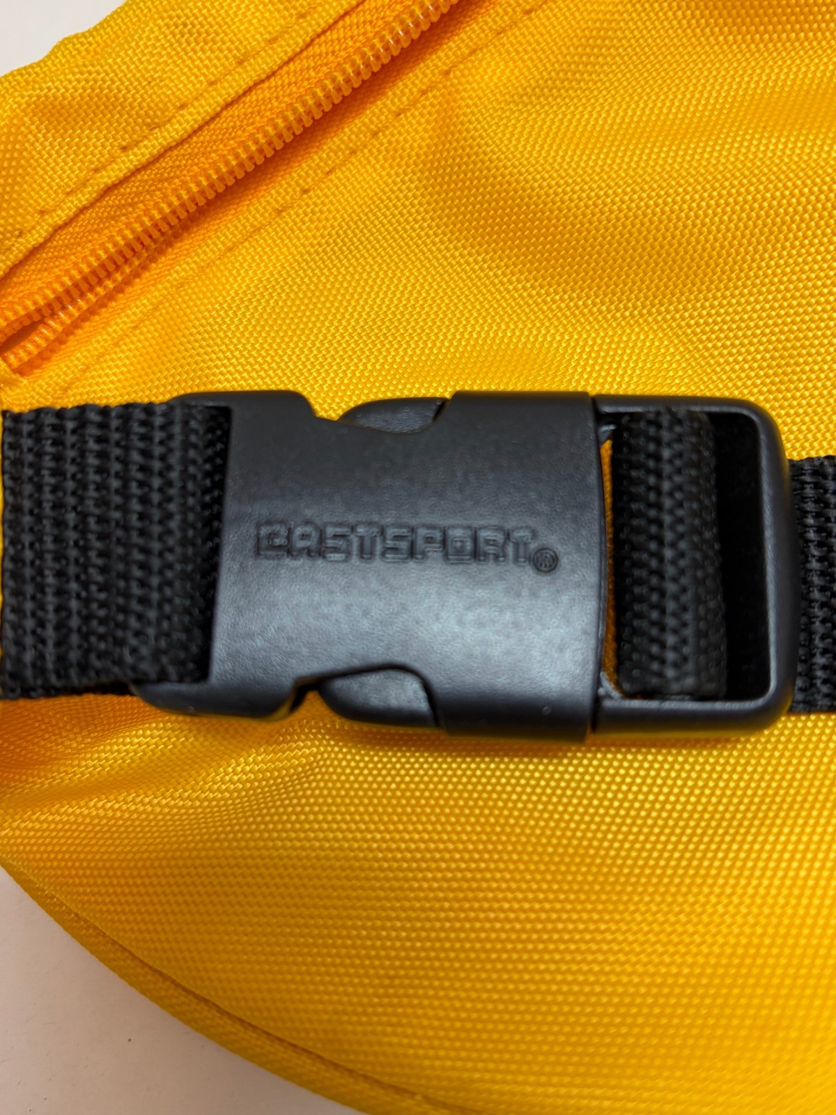 🔥 Eastsport Yellow Waist Pack Hiking Travel Bag Adjustable Strap Multi Pocket