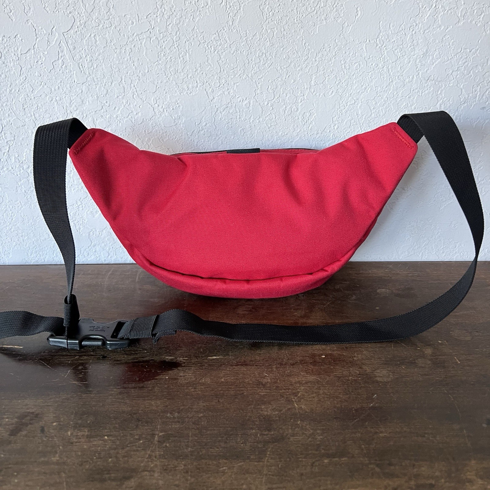 Supreme Vampire Boy Waist Bag SS21B29 Red