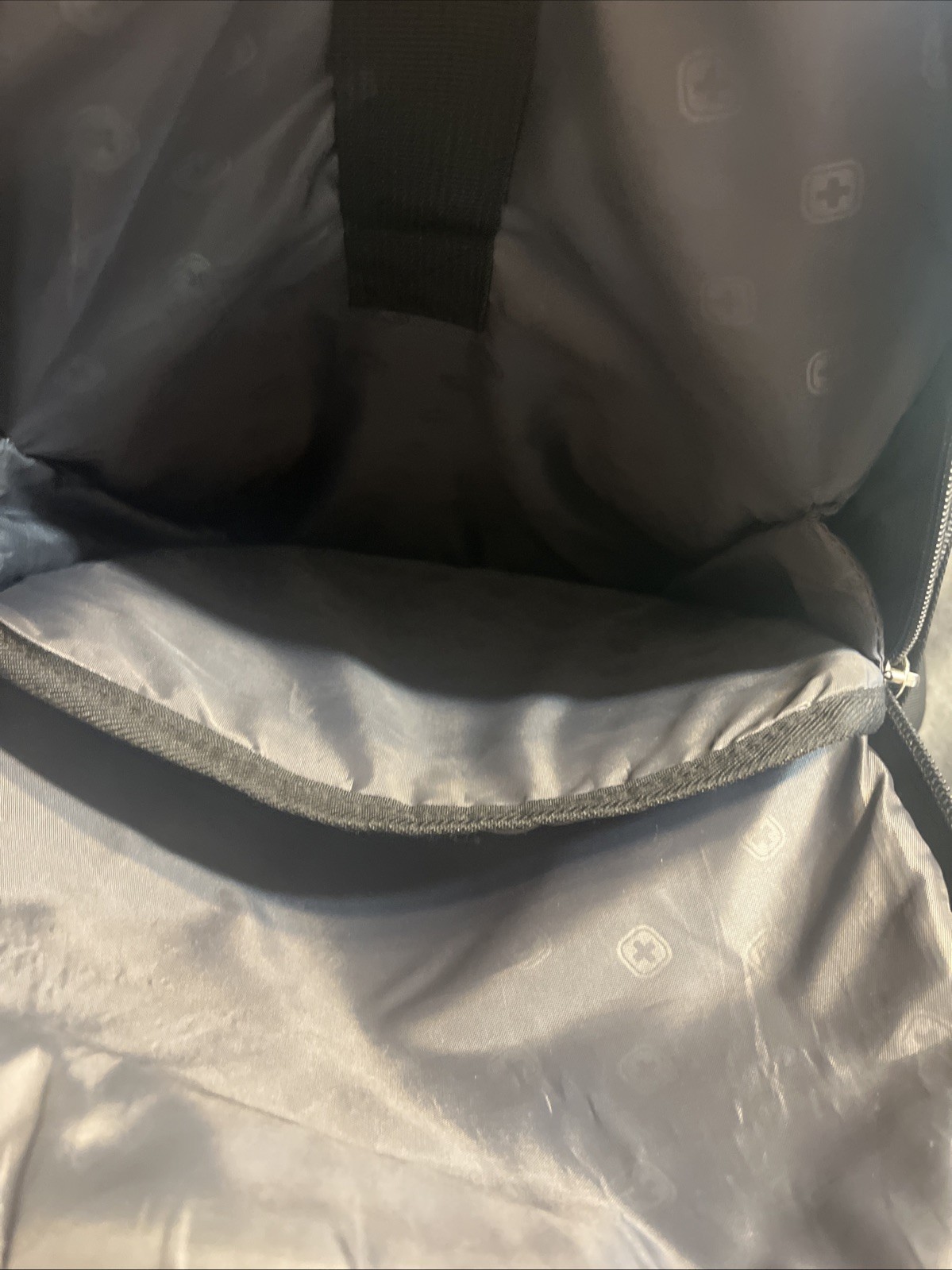 SWISSGEAR Model 9275 18”x12”x7” Backpack Laptop Case Airflow With Media Pocket