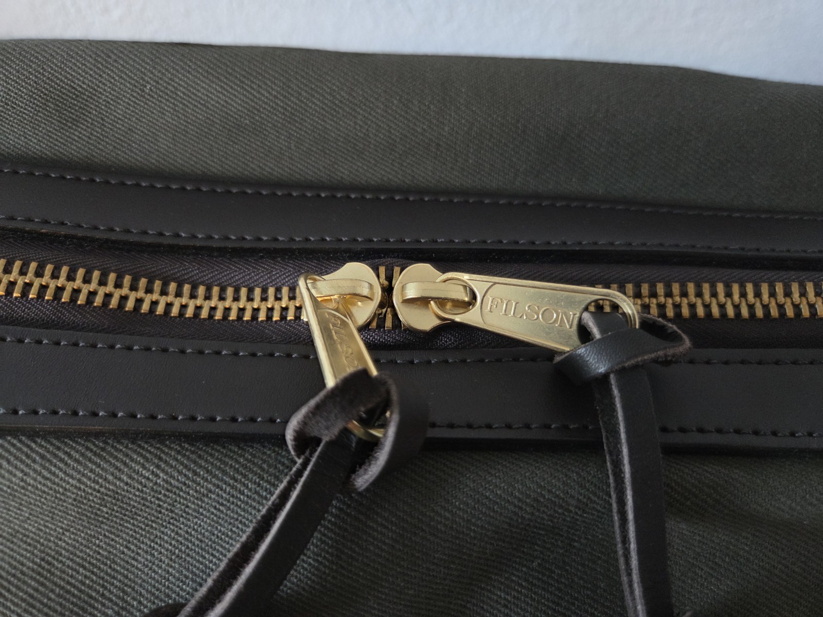 Filson Small Rugged Twill Pullman Suitcase | NWT | Otter Green | Made in USA