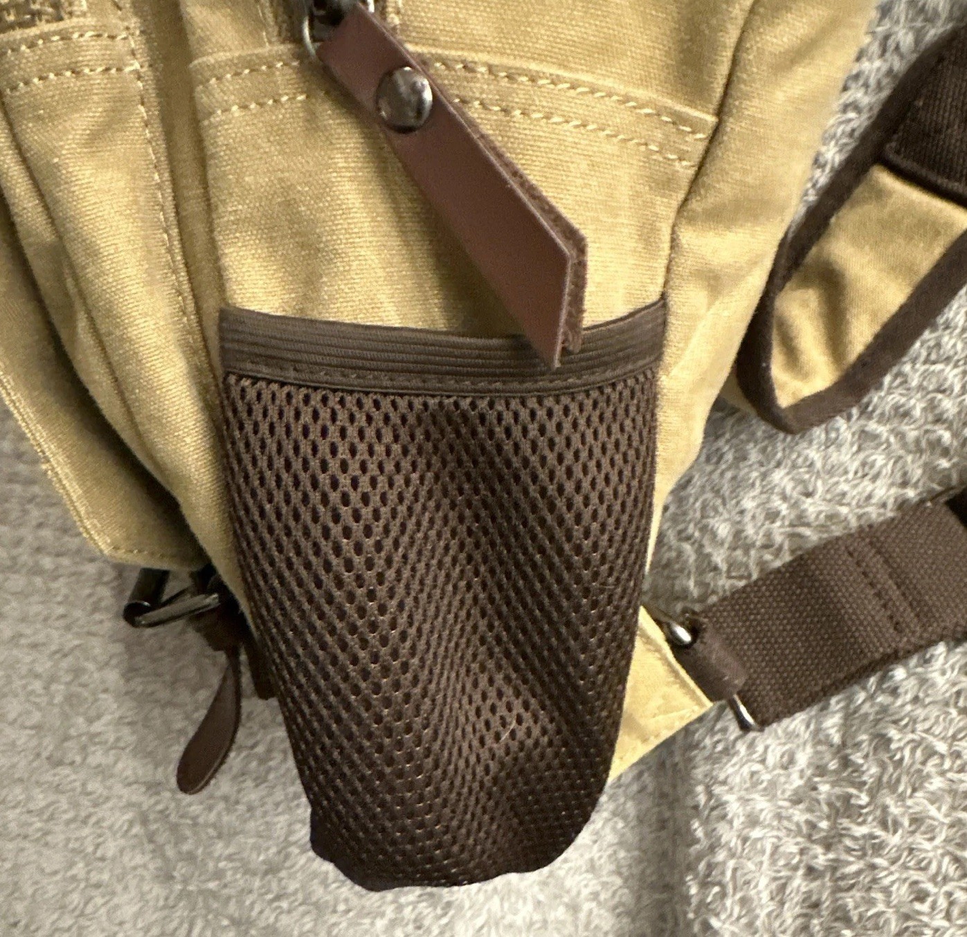 Beige Brown Crossbody Sling Bag Adjustable Strap – EXCELLENT CONDITION