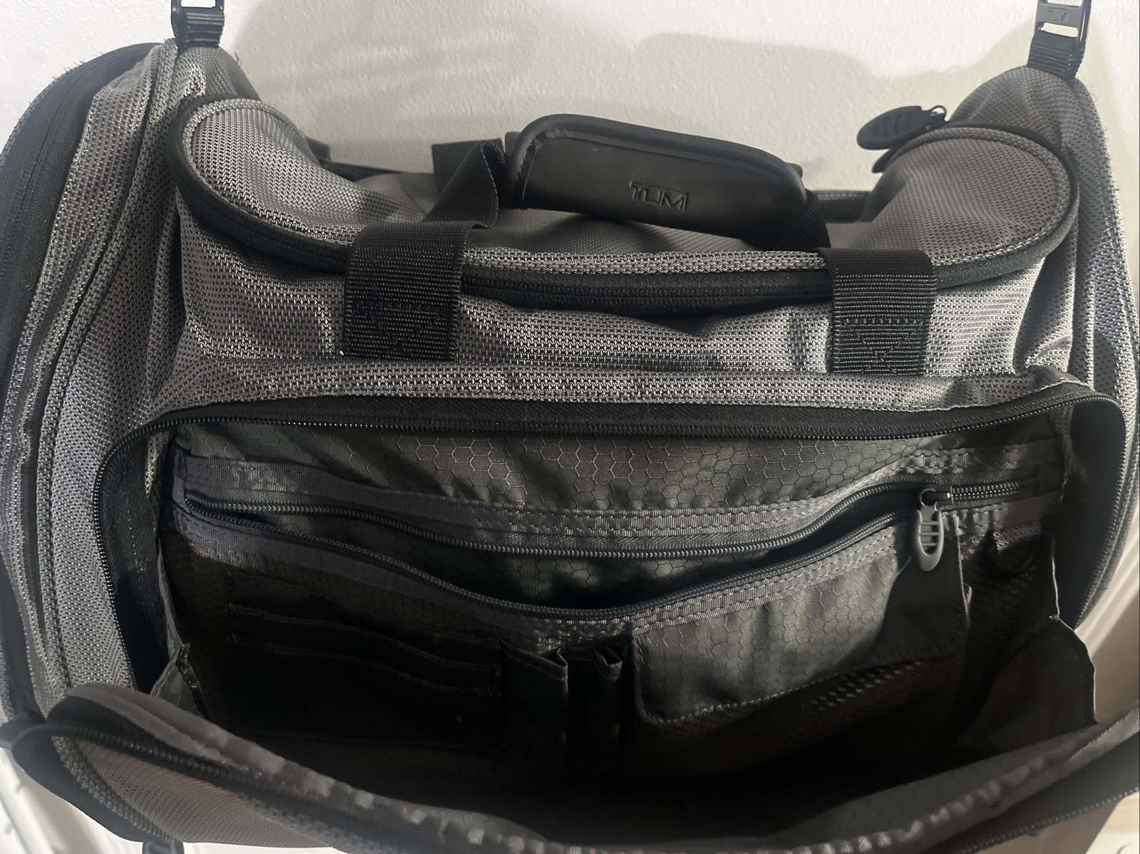 TUMI Boston 2Way Ballistic Nylon Duffle Bag Carry On Gray 525PW Strap (See Pics)