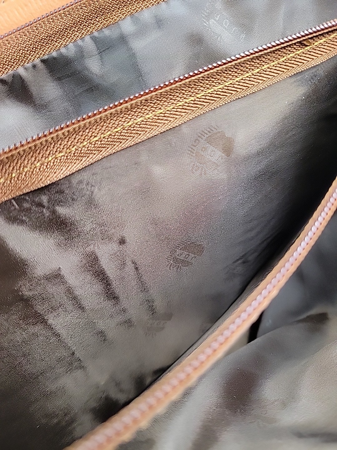 Vintage Leather Briefcase Tan Cognac Attache Messenger Crossbody Bag -BEAUTIFUL!