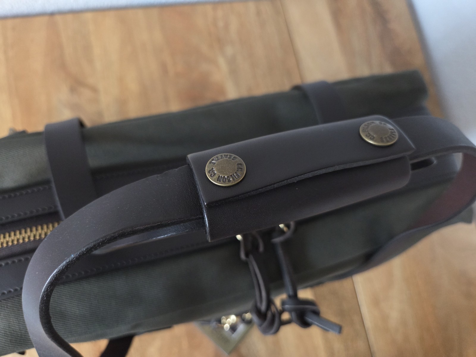 Filson Small Rugged Twill Pullman Suitcase | NWT | Otter Green | Made in USA