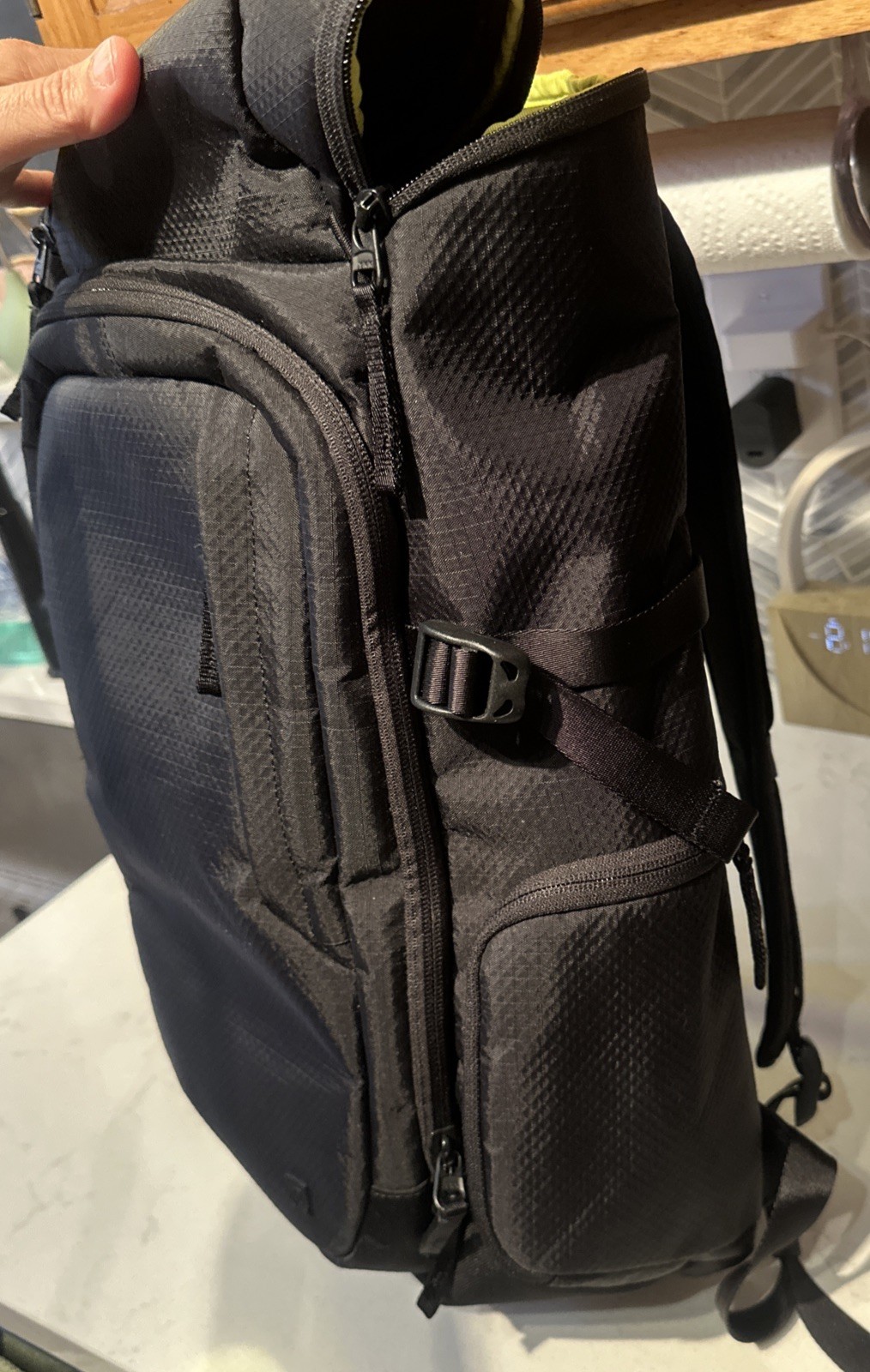 Lululemon Athletica Room to Roam Backpack 23L Black laptop Bag Padded Straps