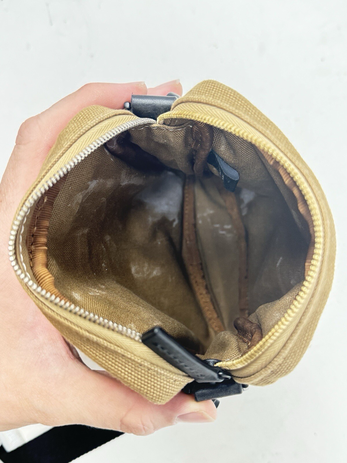 WANT Les Essentiels Men’s Crossbody Camera Bag Phone Holder Zipper Top Canvas