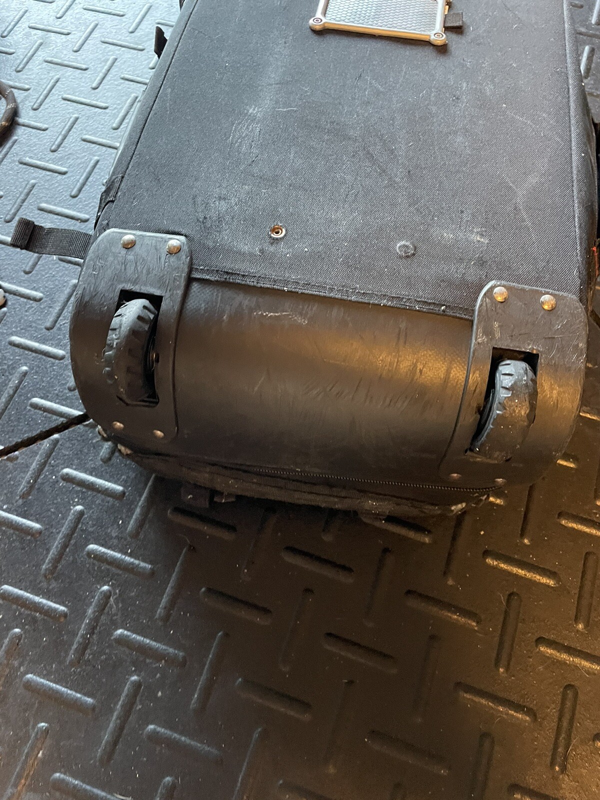 Oakley Tactical Field Gear AP Suitcase Roller w/ Carry On Detachable Bag