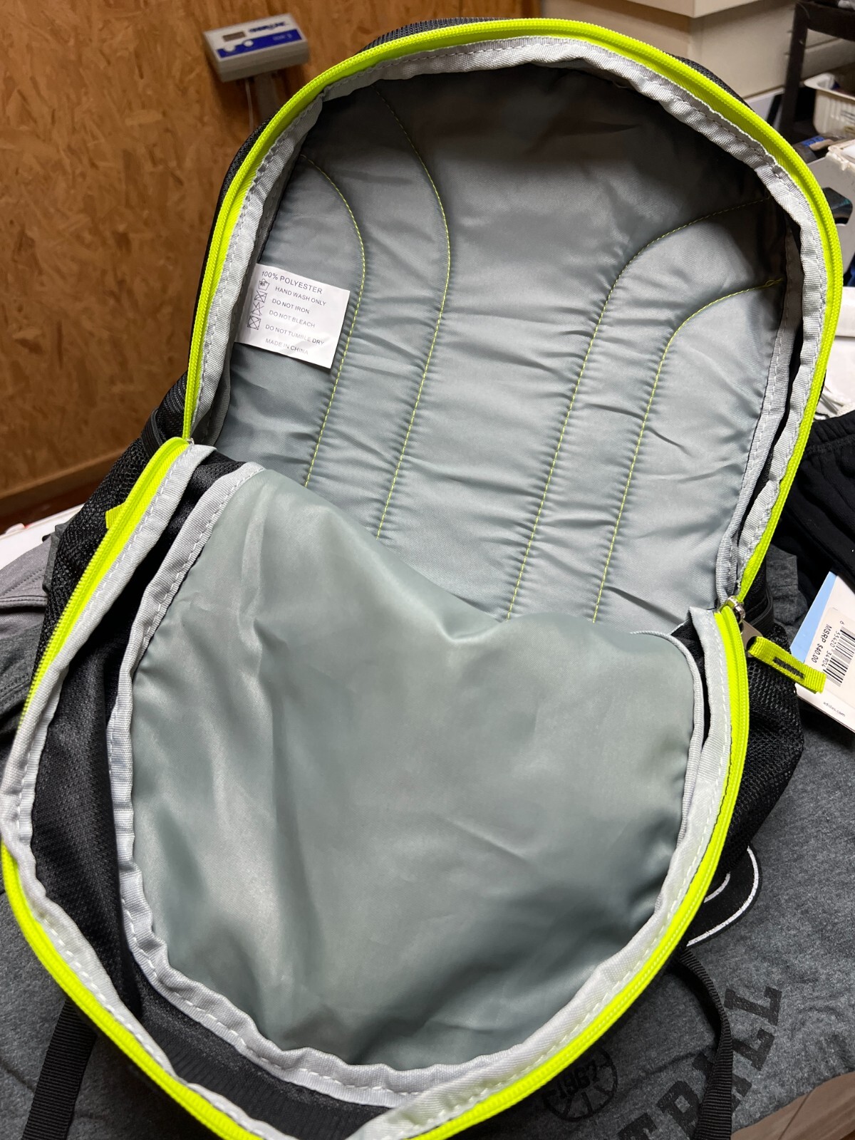 Uline Daypack Black/Lime 25 L Capacity 11 inches wide. 18.5 inches deep