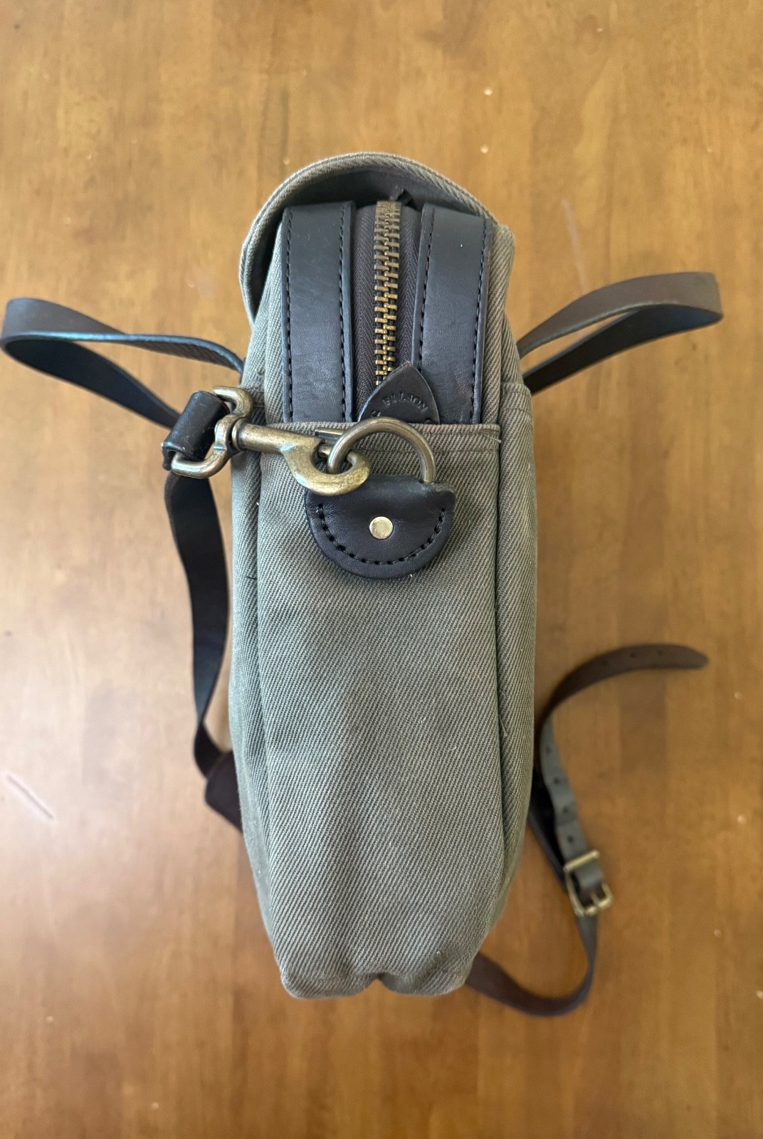 Filson 256 Original Briefcase EXCELLENT CONDITION Otter Green USA Leather