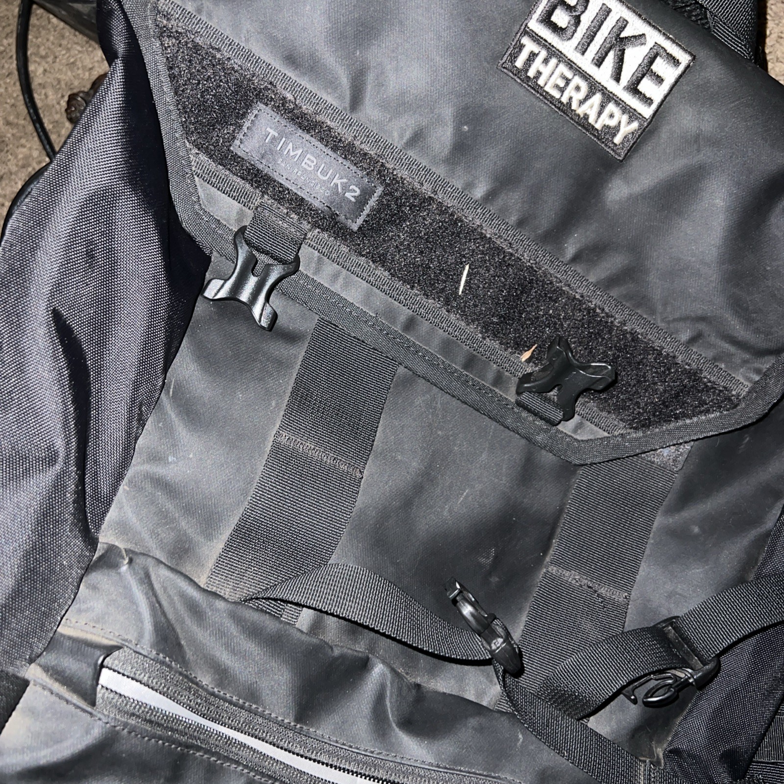 Timbuk2 Rogue Backpack Jet Black Logo Laptop Commuter Bag Bike Therapy