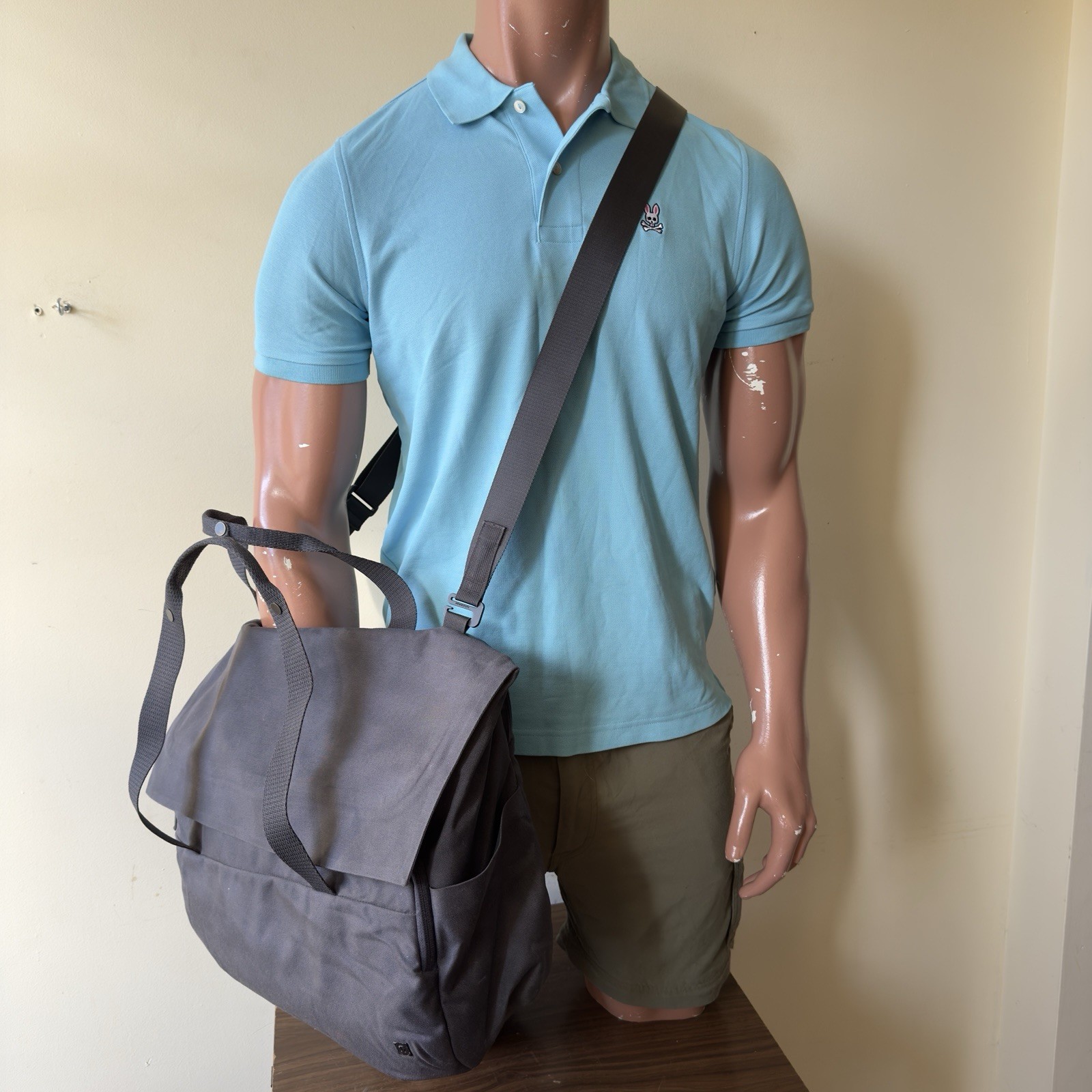 Lululemon Early Embark Duffel 27L Deep Coal Nylon Laptop Travel Gym Bag