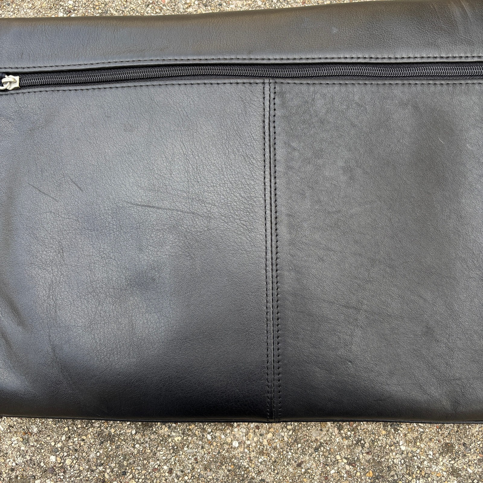 Kenneth Cole Leather Portfolio w. Lock Inside & Outside Zippered Pockets NWT
