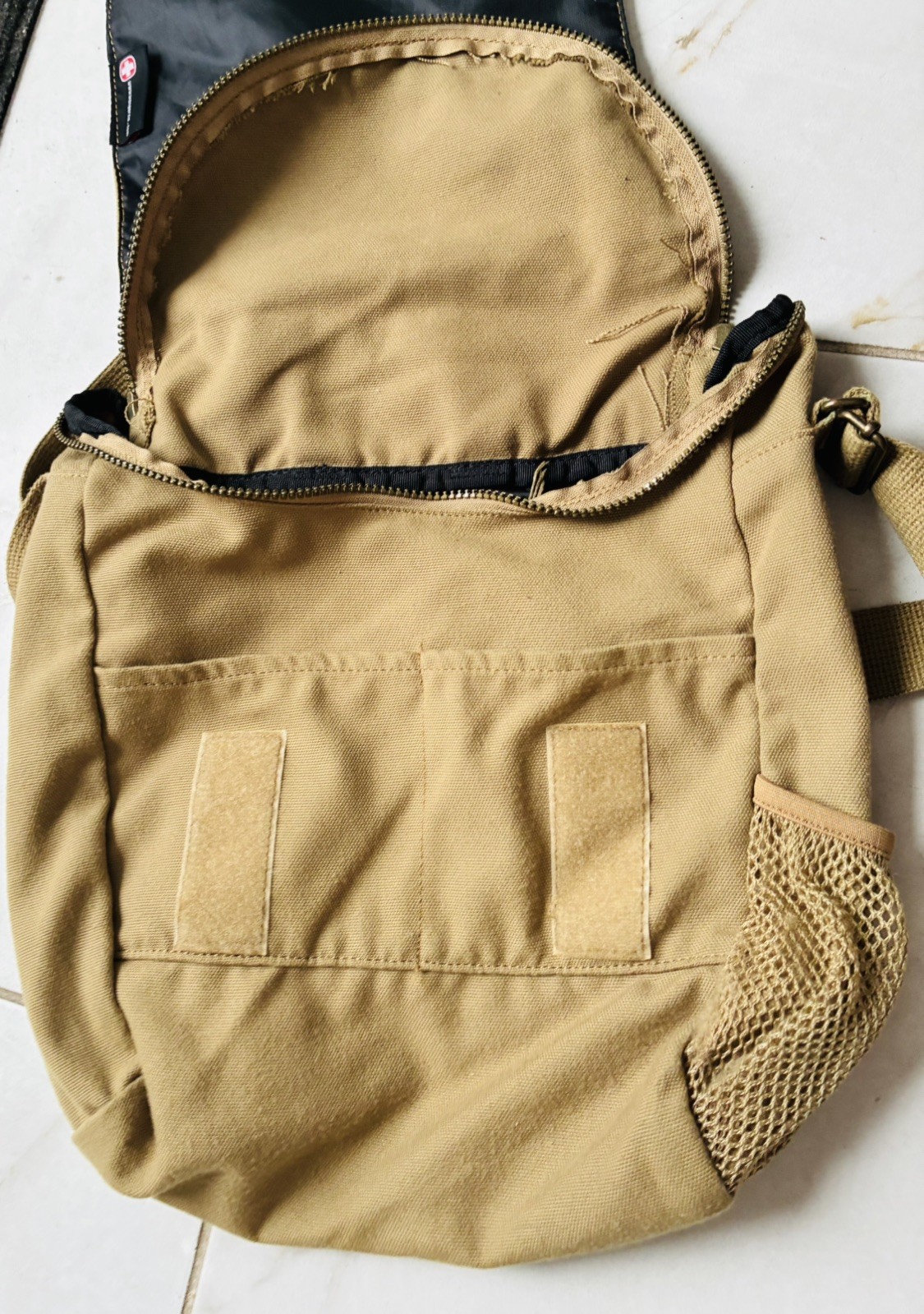 Wegner Swiss Messenger Crossbody Bag Khaki Brown Canvas Brown Pre Owned