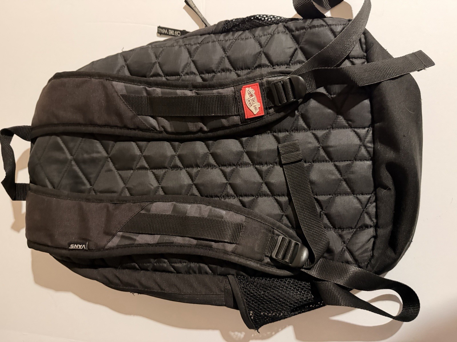 VANS Black Men’s Backpack Zip Buckle Closure Shoulder Strap Outer Pockets