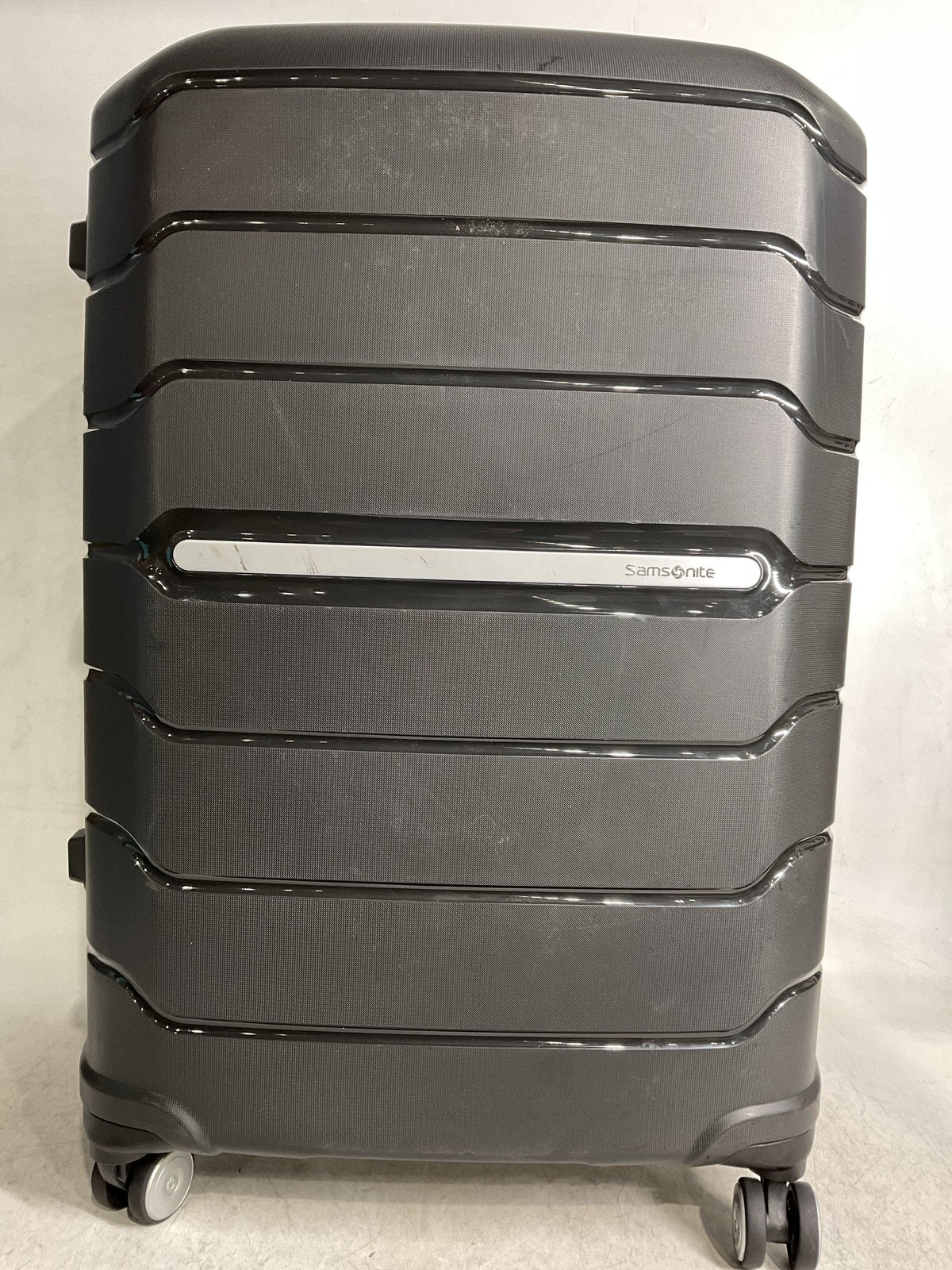 Samsonite Freeform Hardside Expandable with Double Spinner Wheels 28 Inch U19