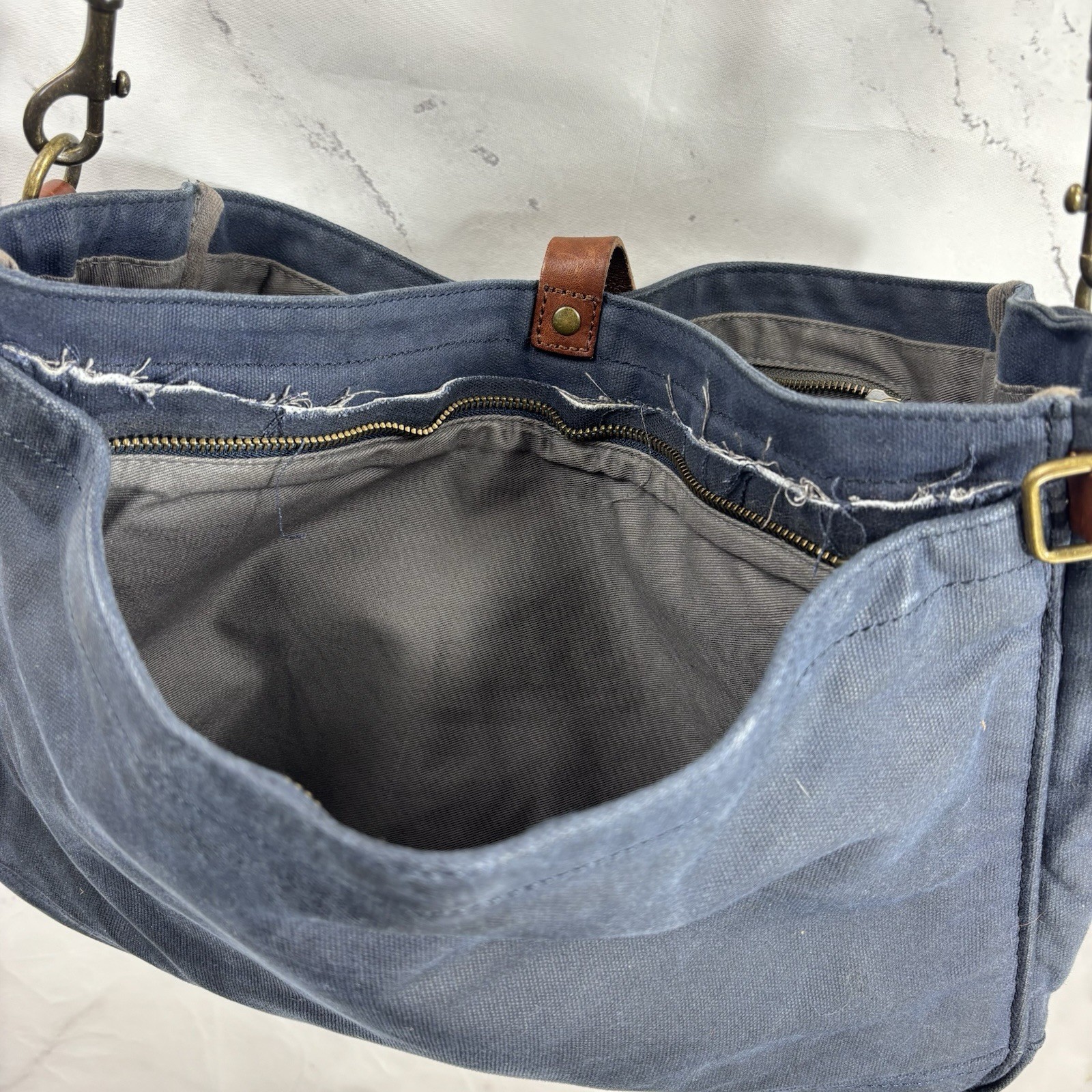 J Crew Dry Goods Abingdon Waxed Canvas Messenger Bag Cotton Leather Shoulder Bag