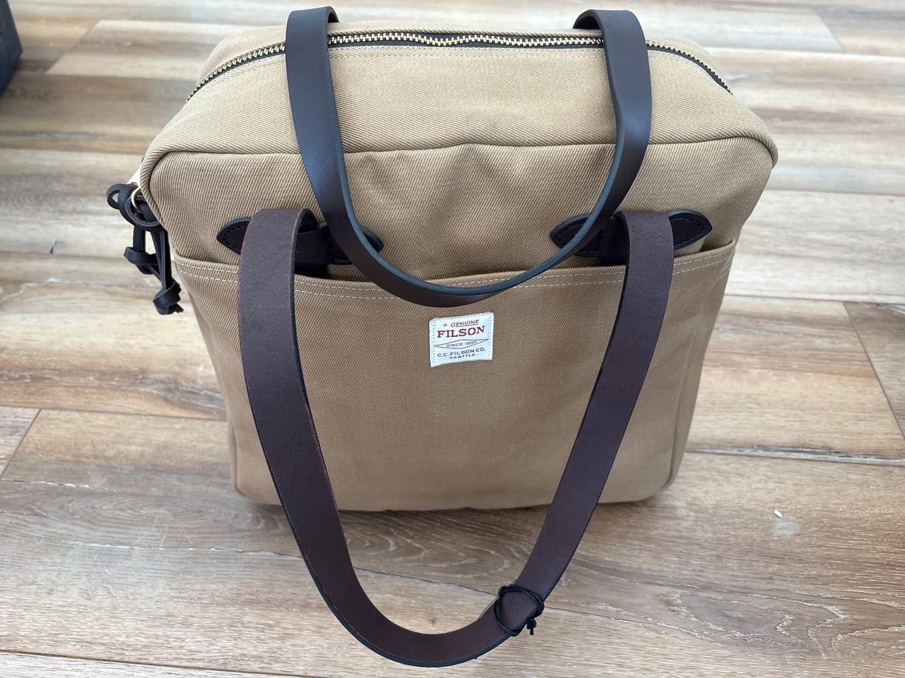Filson Rugged Twill Tote Bag with Zipper Leather Cotton Tan Brown USA Made