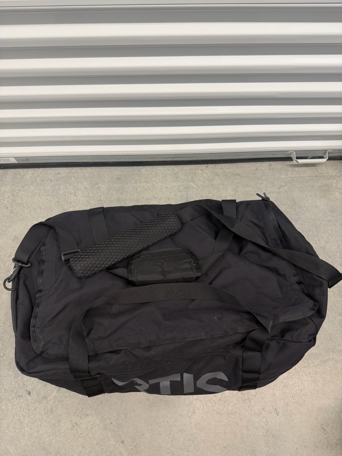 RTIC Outdoors Medium Carry On Structured Collapsible Duffel Bag – Black