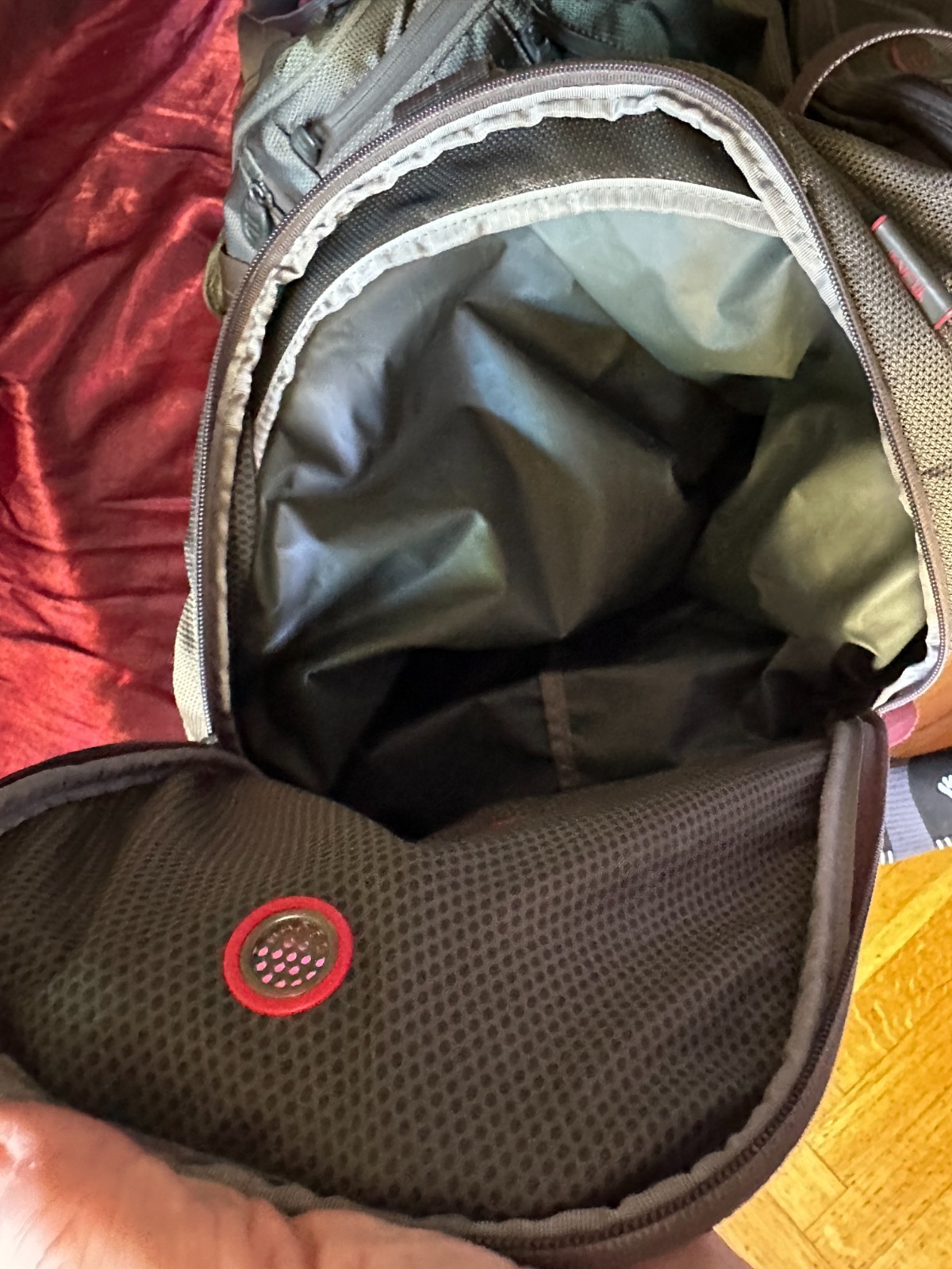 TUMI Tech Carry On Overnight Duffle Bag w/ Shoulder Strap #5525GRH Gray Black