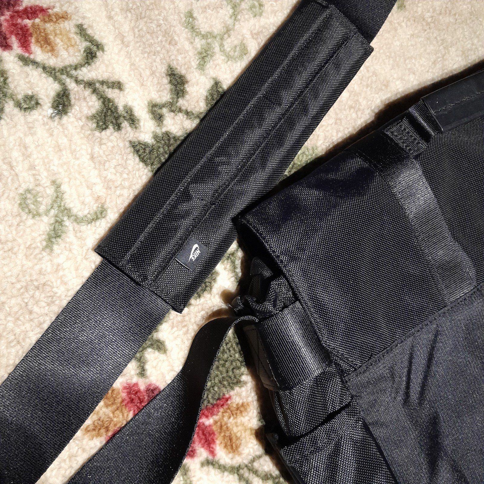 Nike X sportswear Eugene premium Black Messenger Bag With Strap READ DESCRIPTION