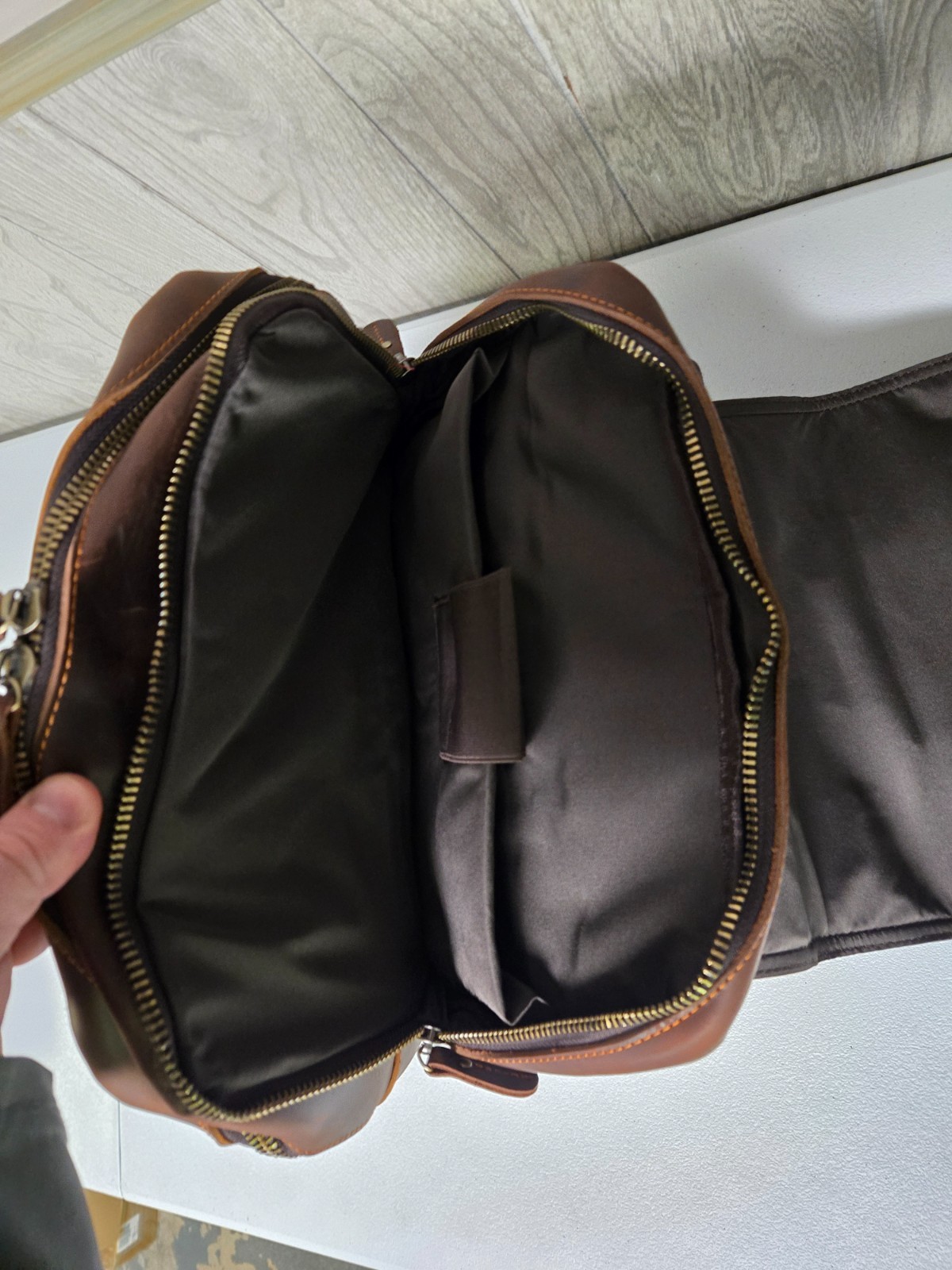 Classic Handmade Full Grain Leather Business Backpack Travel Laptop Rucksack
