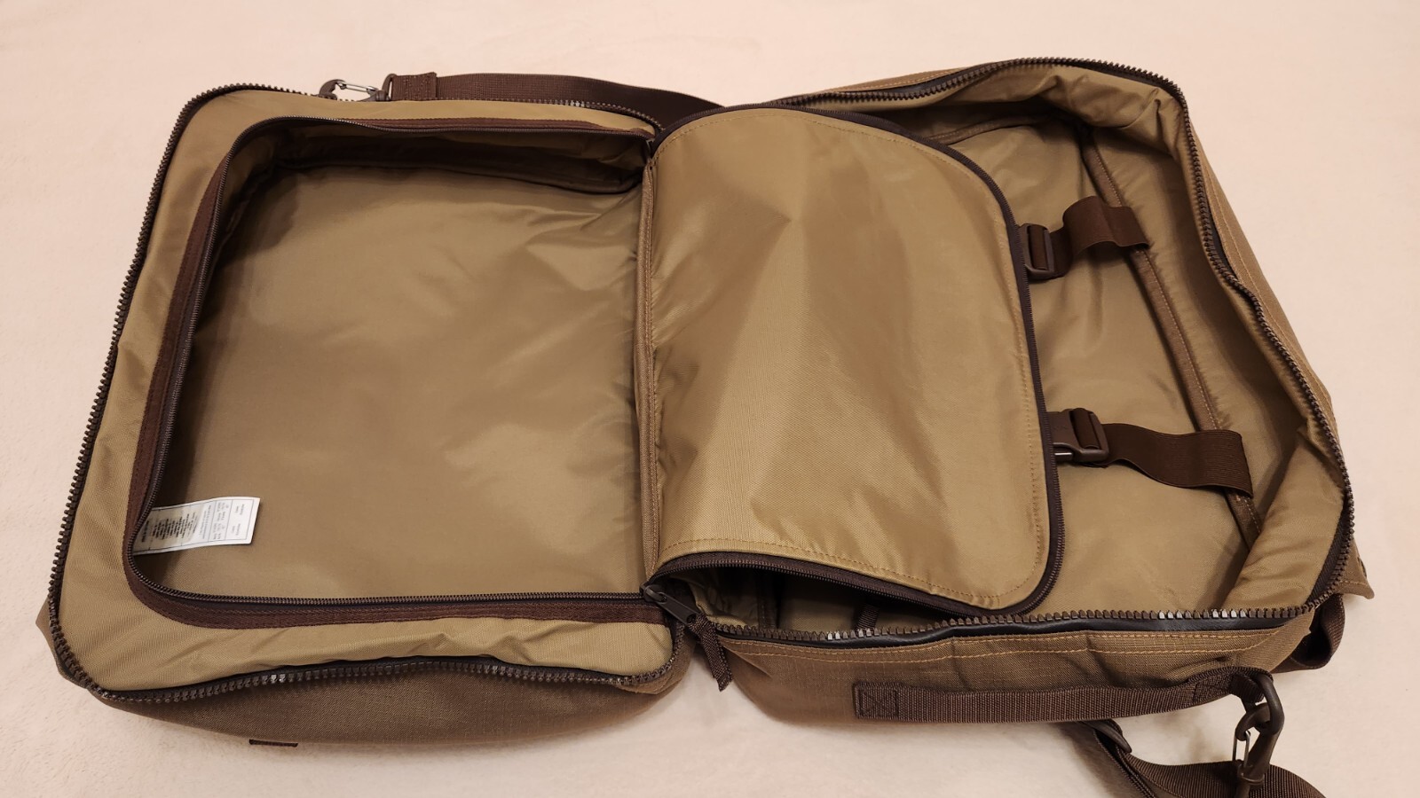 Filson Ripstop Nylon Pullman 20115932 Field Tan Duffle Briefcase Backpack CC