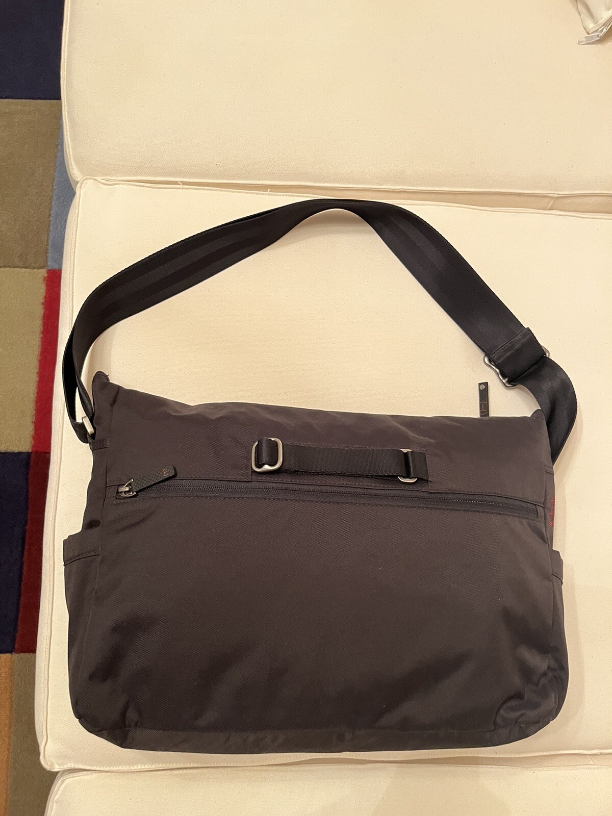 Tumi T-Tech Essential Gear Black 19”x12”x4” Laptop Messenger Bag