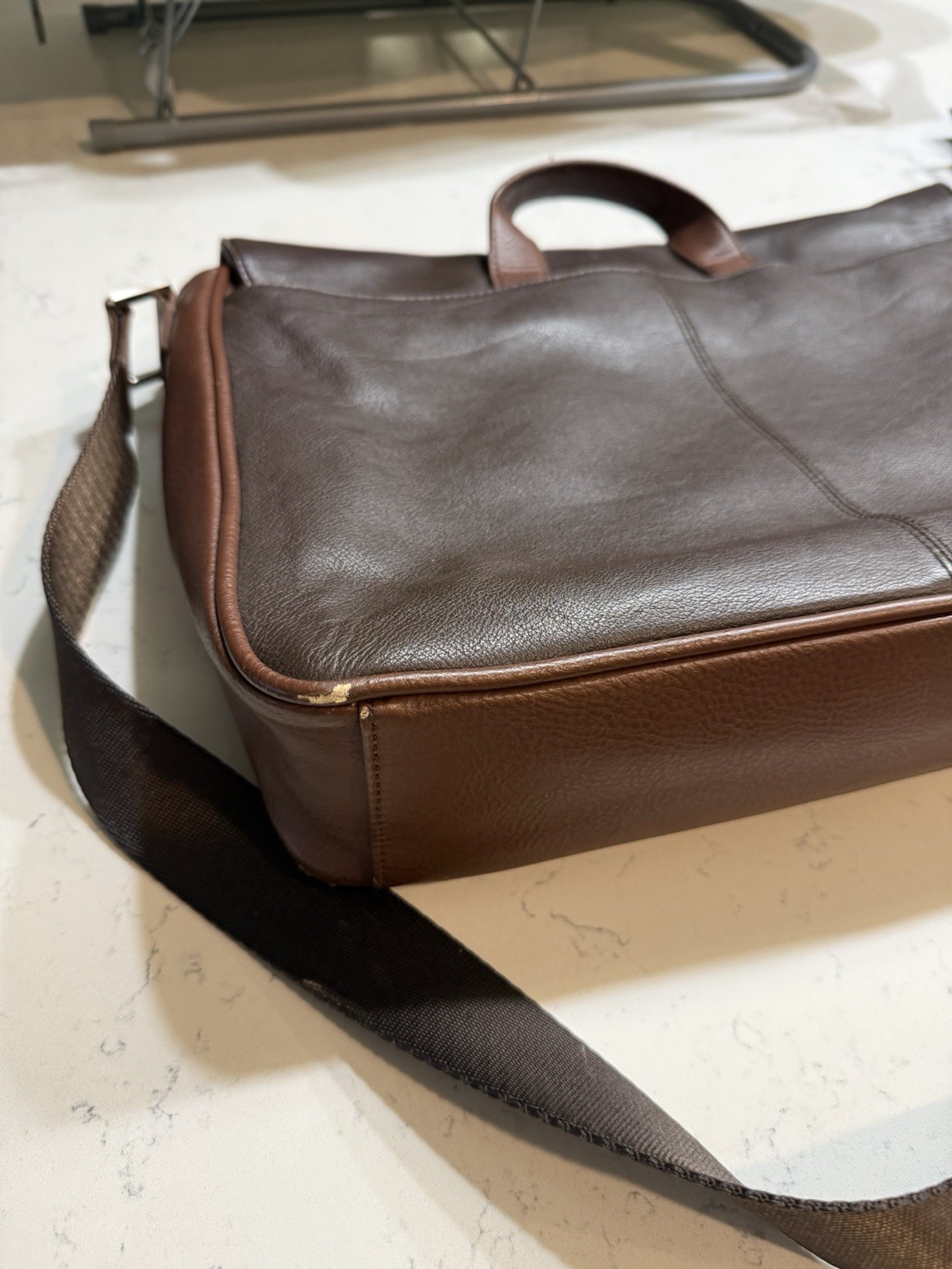Robert Graham Brown Genuine Leather Messenger Portfolio Laptop/ipad Bag