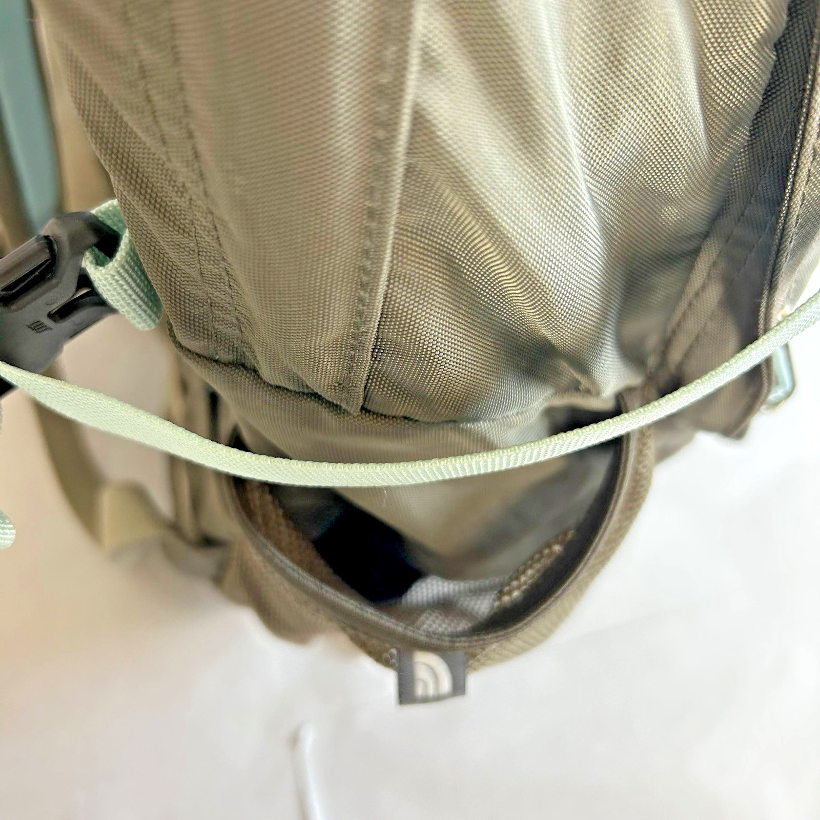 The North Face Backpack Unisex Brown Olive Recon Everyday School College Bookbag