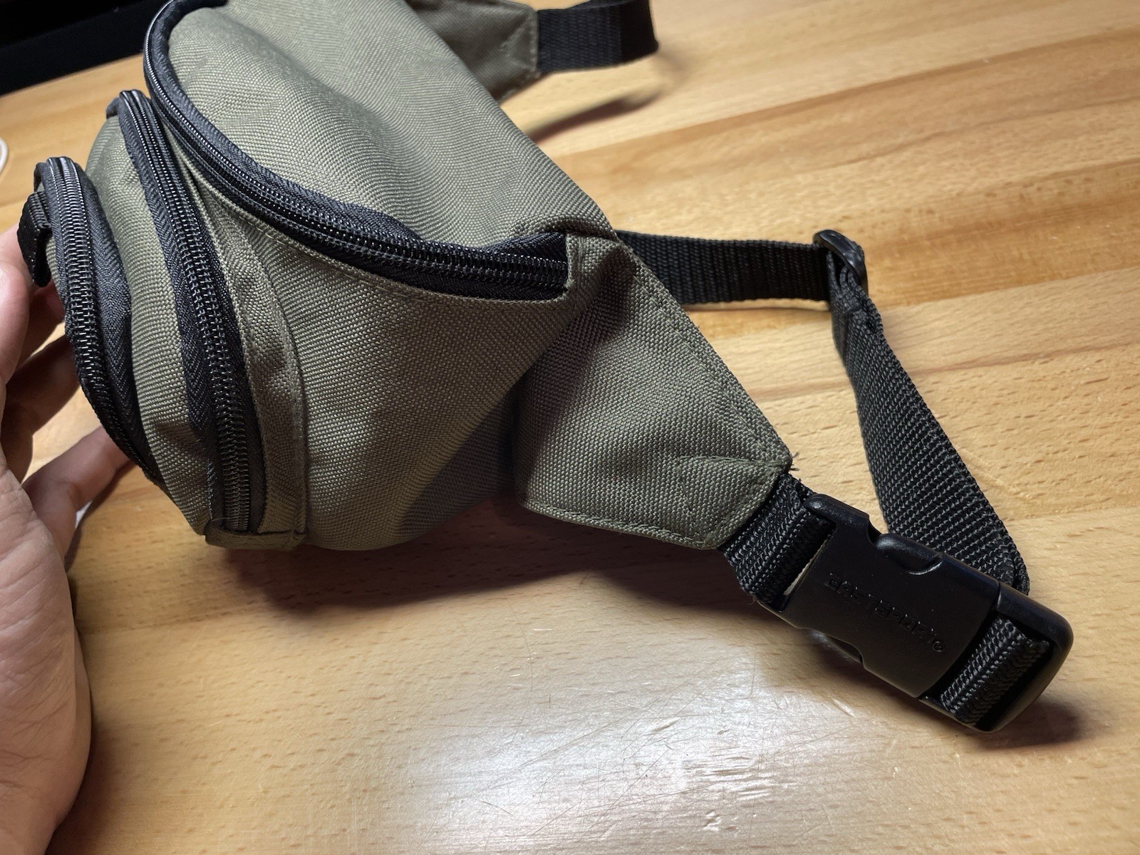 Outdoor Eastsport Fanny Pack 3 Compartments