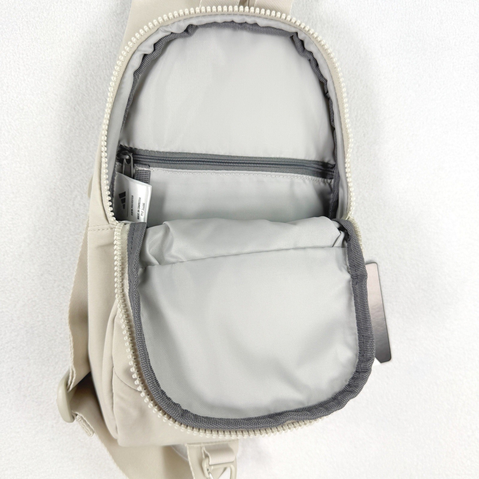 Adidas Essentials Sling 3 Wonder Alumina Grey NEW