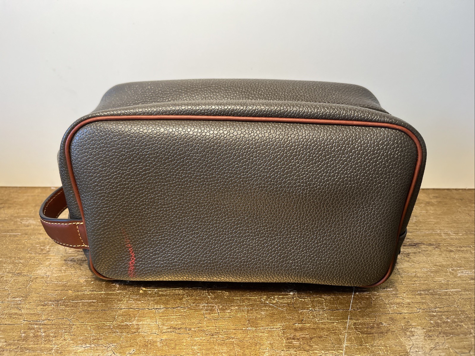 Mulberry Men’s Leather Dopp Kit Travel Bag Leather Olive & Cognac