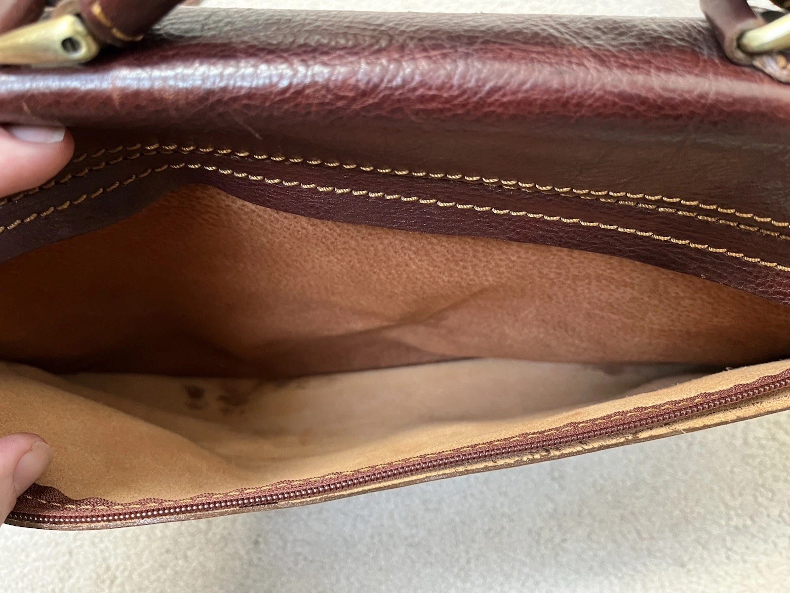 Italian Leather Messenger Computer Commuter Briefcase Bag Brown Strap Snap