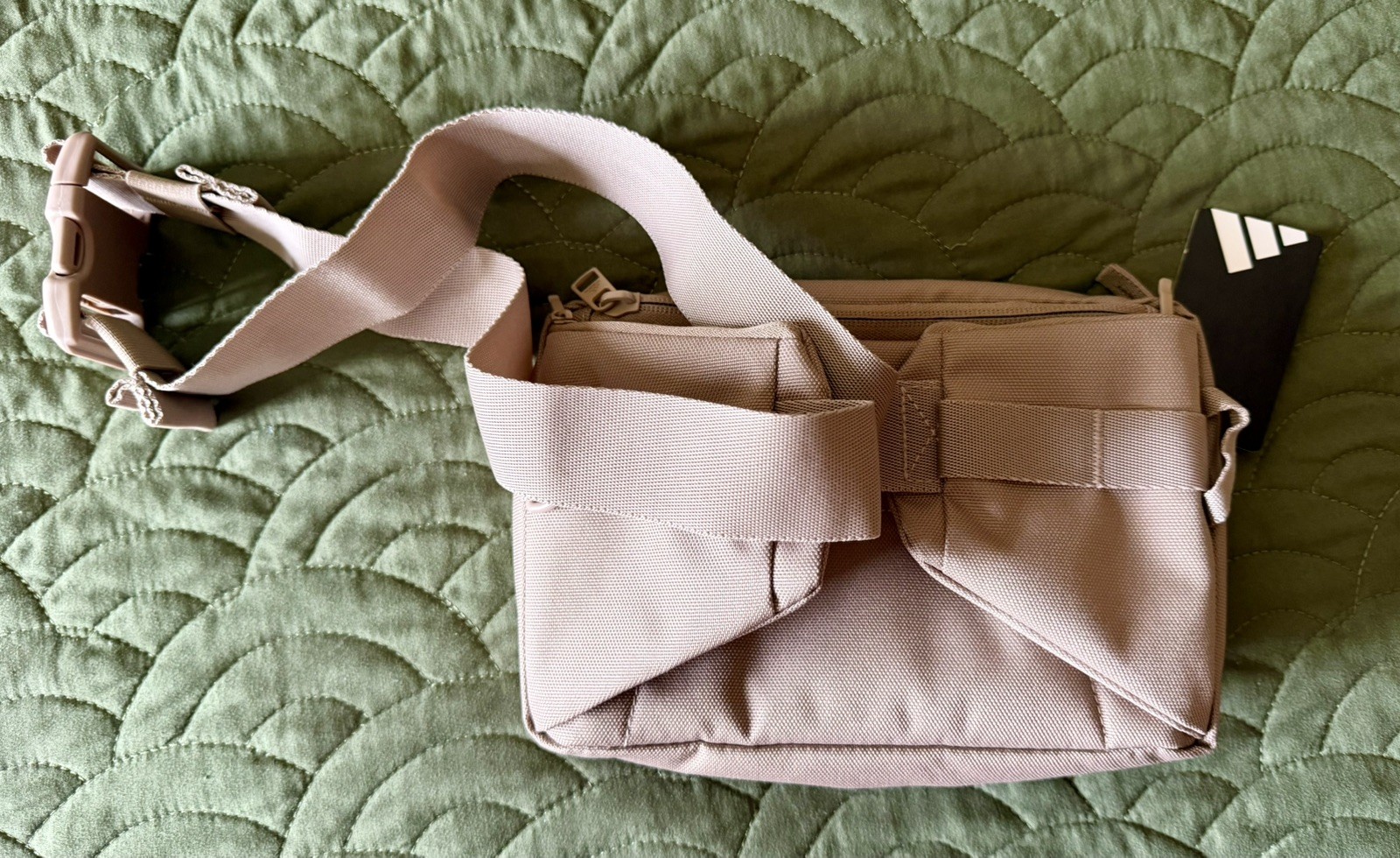Adidas Ramble Crossbody Sling Messenger Bag Festivals Travel Hiking NWT 🥳