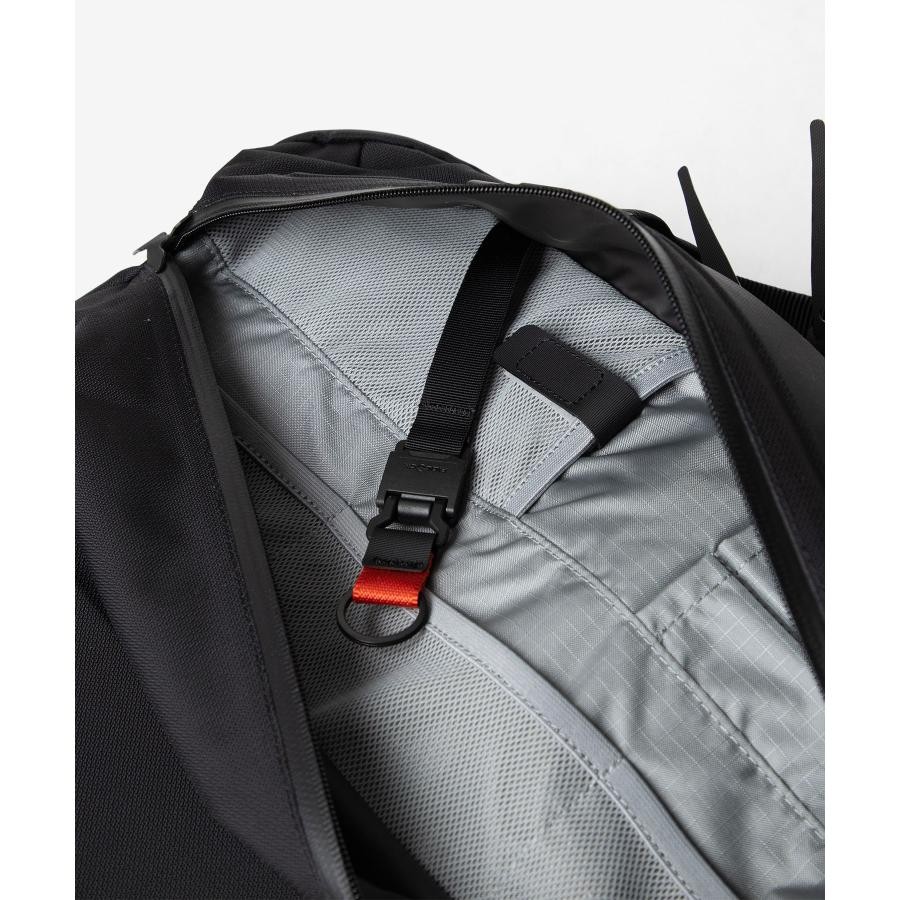 BLACK EMBER Forge 30 Backpack Business Bag Briefcase Black