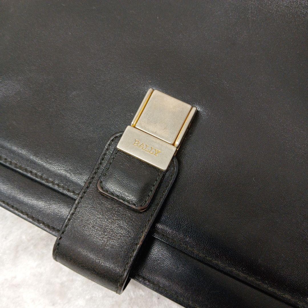 Authentic Bally Black Leather Clutch Bag Vintage 18cm x 25cm x 4cmOptimized eB