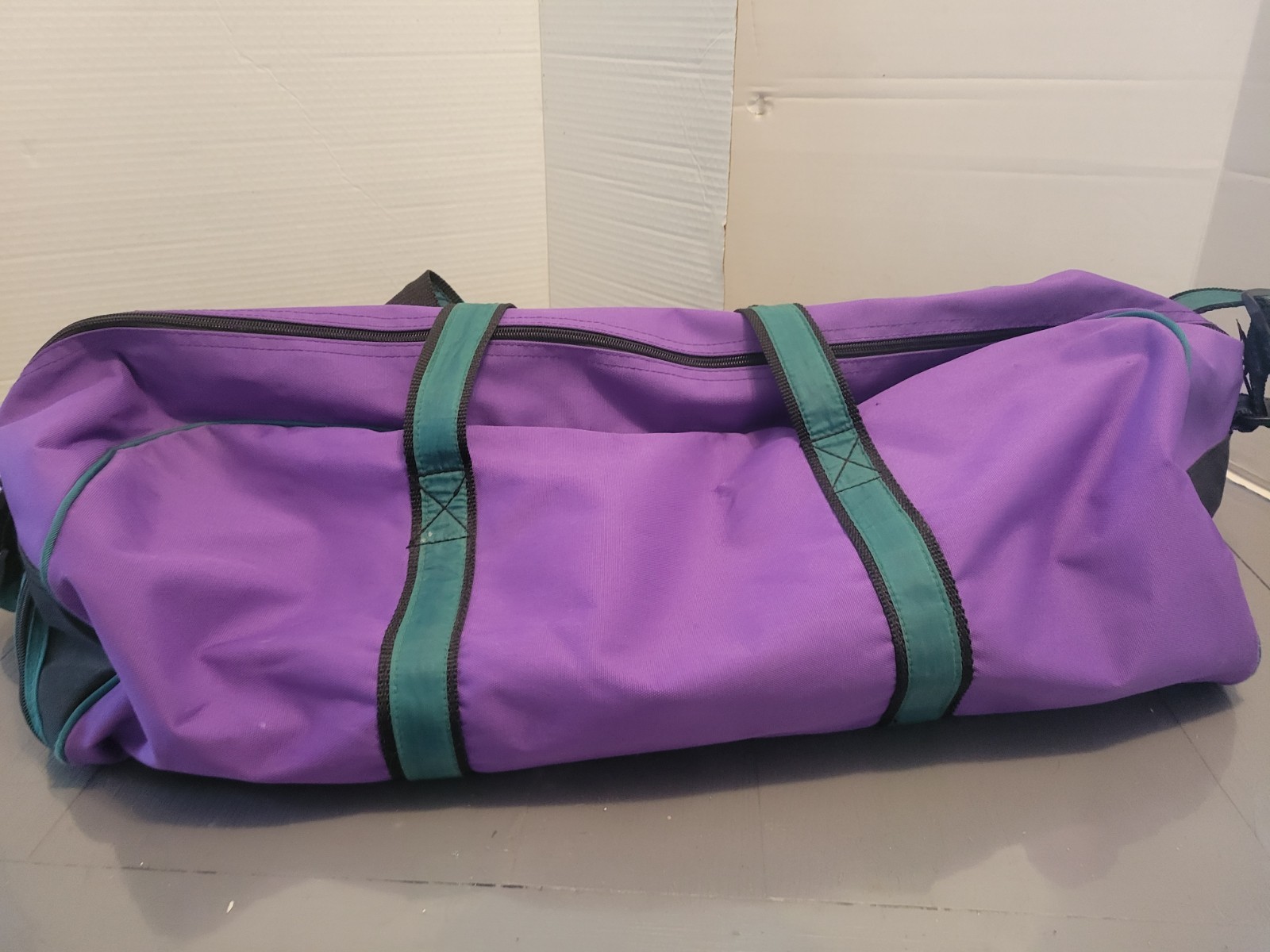 High Sierra Canvas Duffle Gym Travel Bag Purple Teal Vintage 1990s