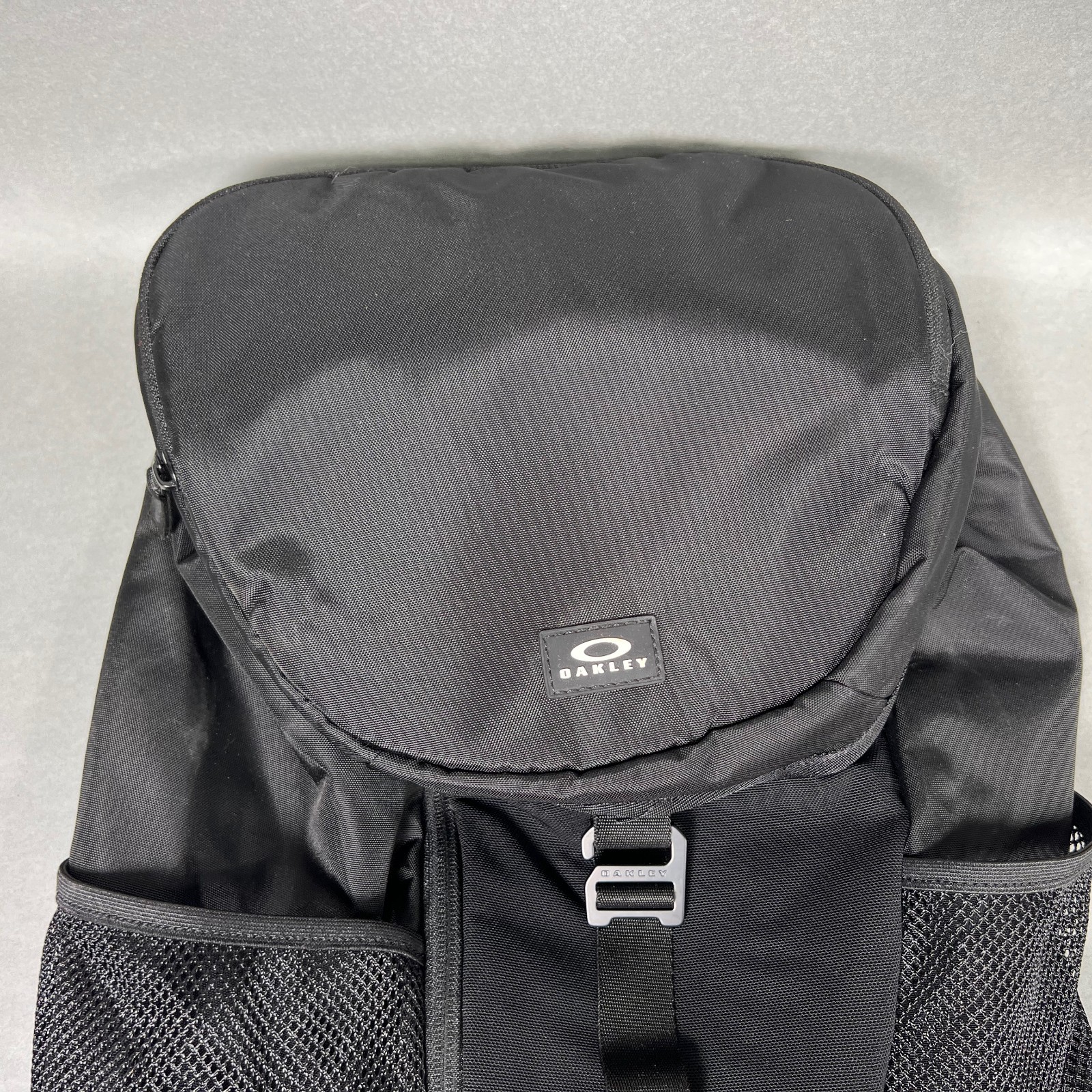 Oakley Clean Days Backpack Black 22L 100% Recycled Nylon Water Repellent MINT