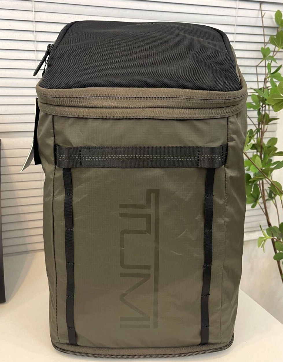 TUMI ALPHA BRAVO Packable Backpack 232816 Khaki Gym Travel Outlet Product