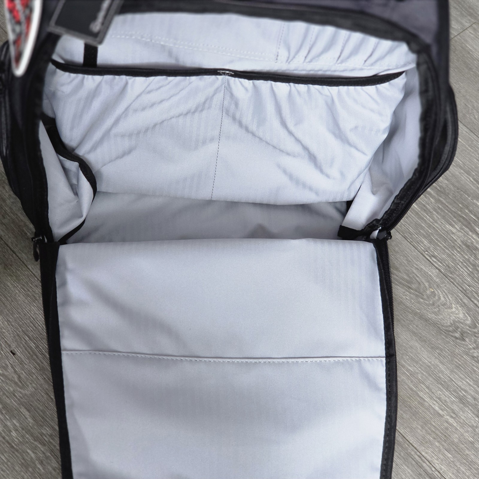 TaylorMade TM18 Staff Pro Performance Backpack / Laptop Slot Black Padded