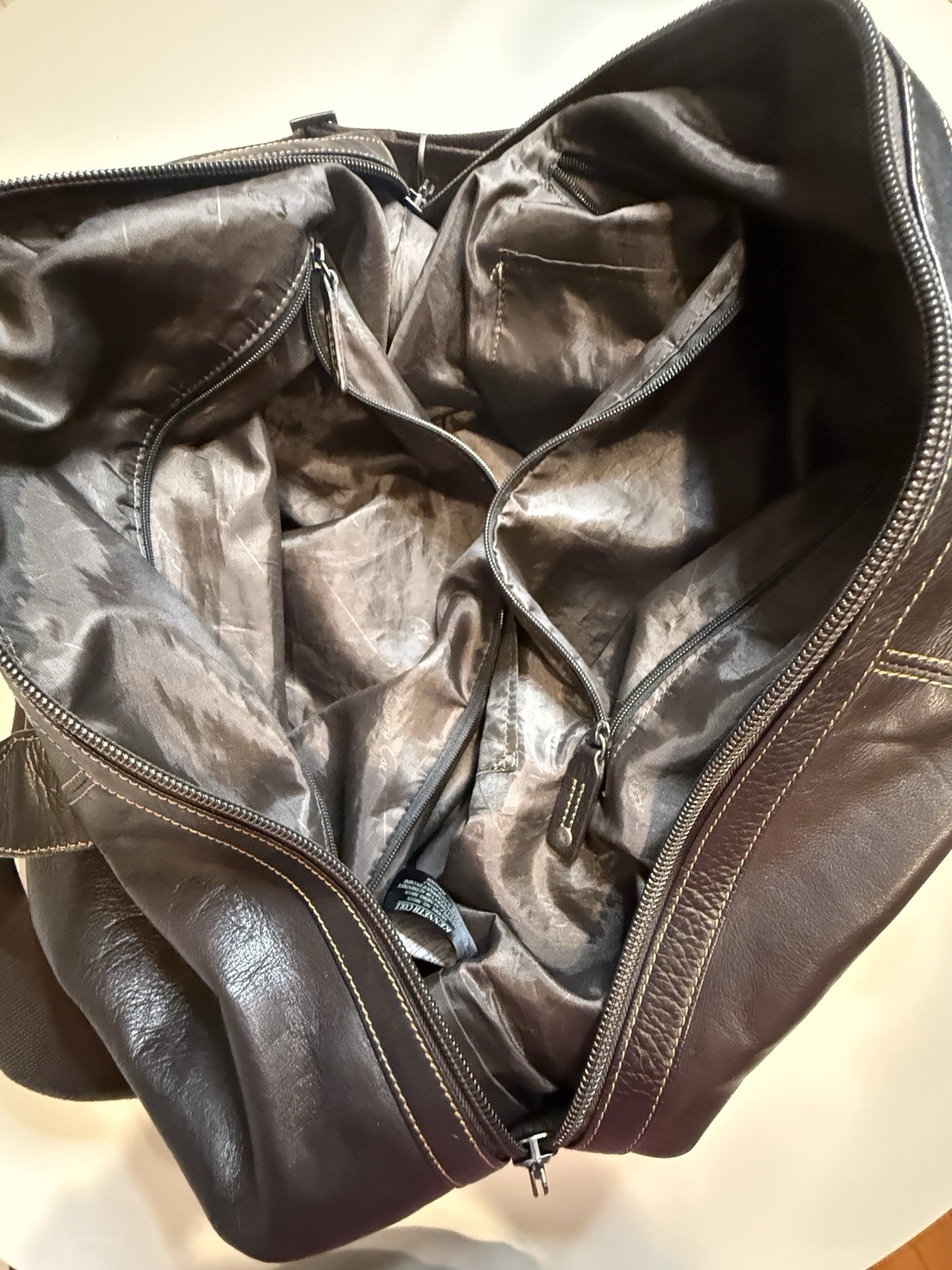 Kenneth Cole Dark Brown Genuine Leather Duffle Weekender Travel Bag Vintage Y2K